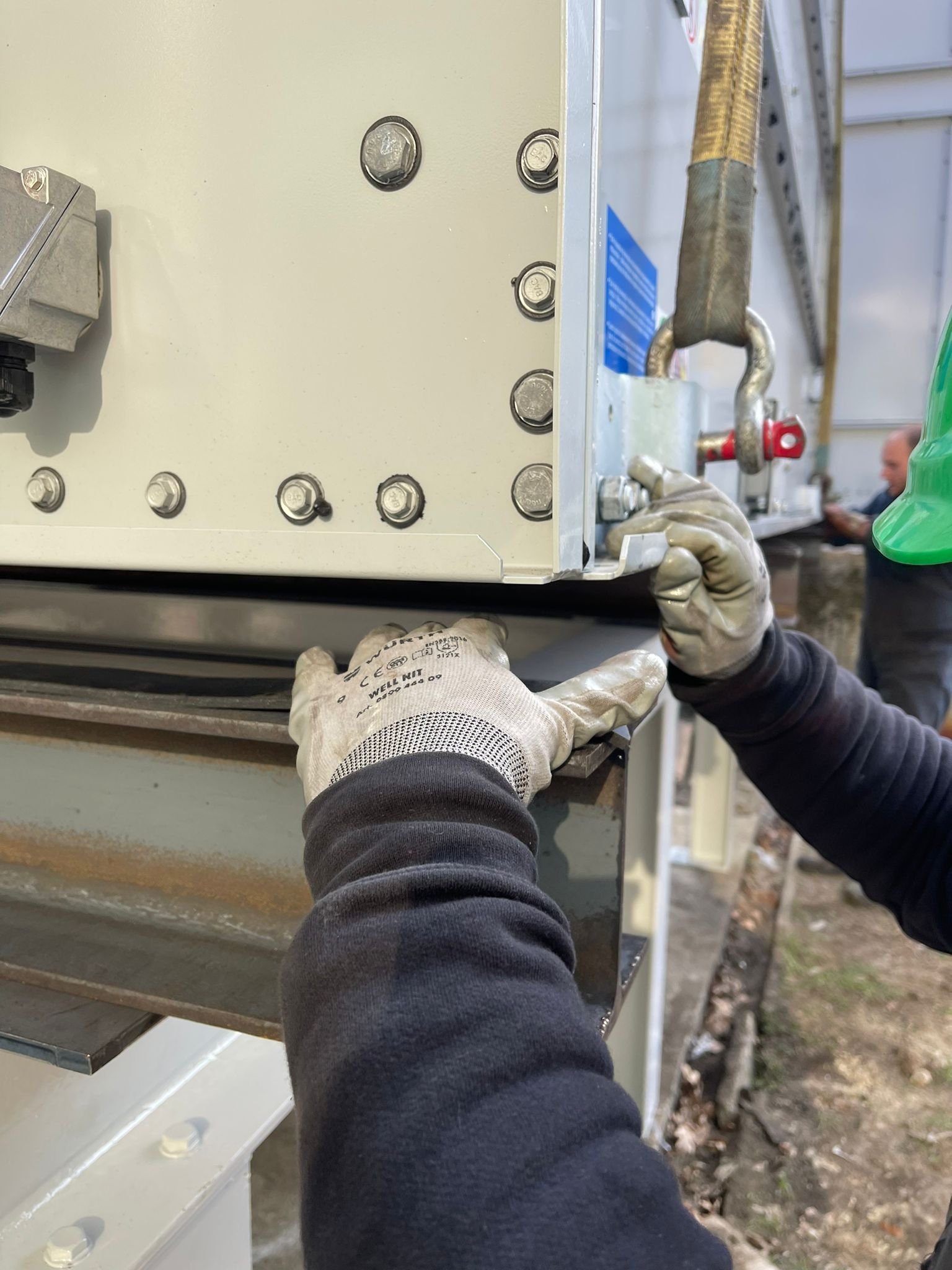 INSTALLAZIONE NUOVE TORRI EVAPORATIVE C/O IMMOBILE SITO A TORINO (TO) 