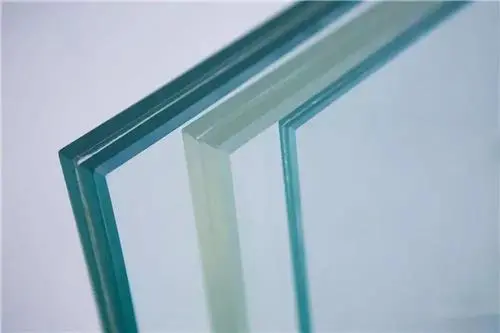 The double-layered glass 1