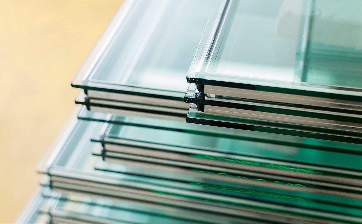 Figure 2 The PVB film laminated insulating glass