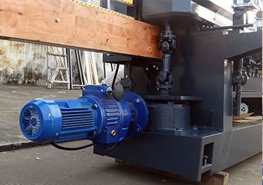 Figure 3 The continuously variable transmission used by the glass edge grinding machine
