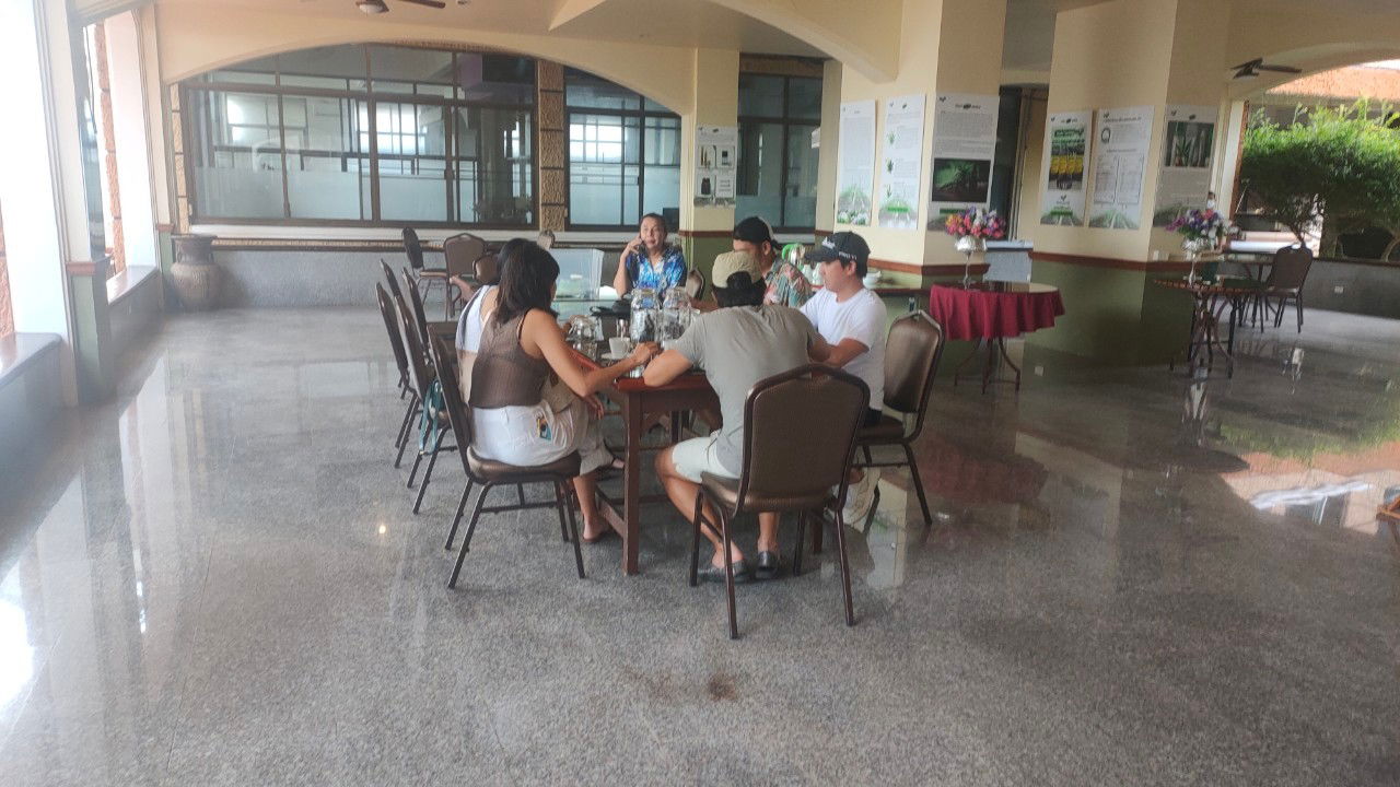 Visit from a group of tourists 20/08/22