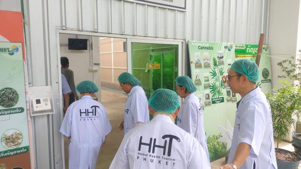 Farm visit from a Phuket hotel business owner
