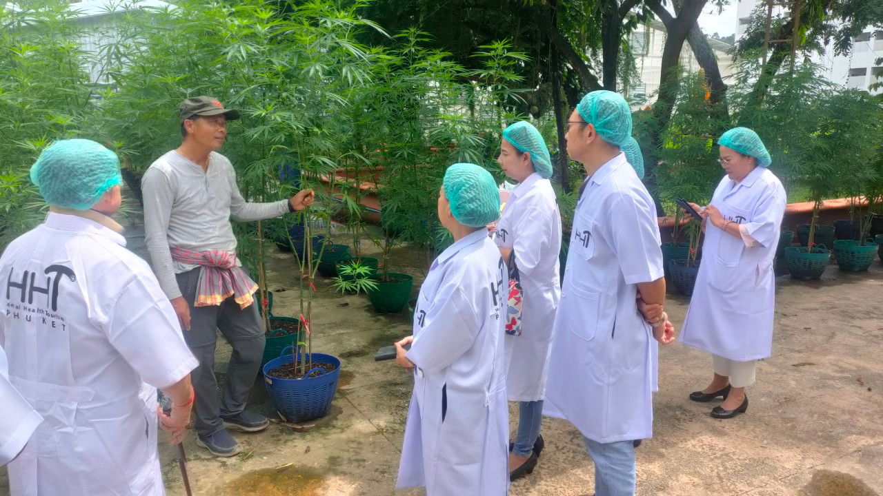 Farm visit from a Phuket hotel business owner