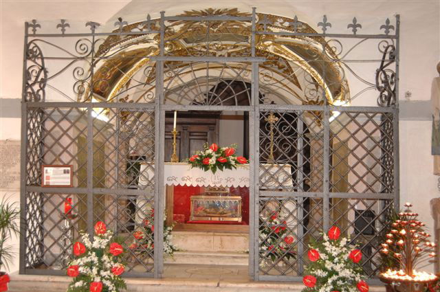 САН-ПЬЕТРО-ЭРЕМИТА