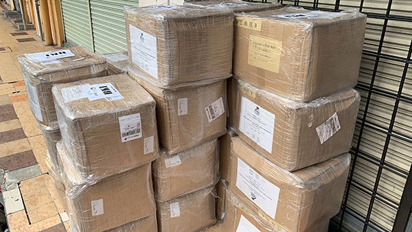 Donate Face Mask and Necessities：Helping low-income families by donating disposable face mask and necessities