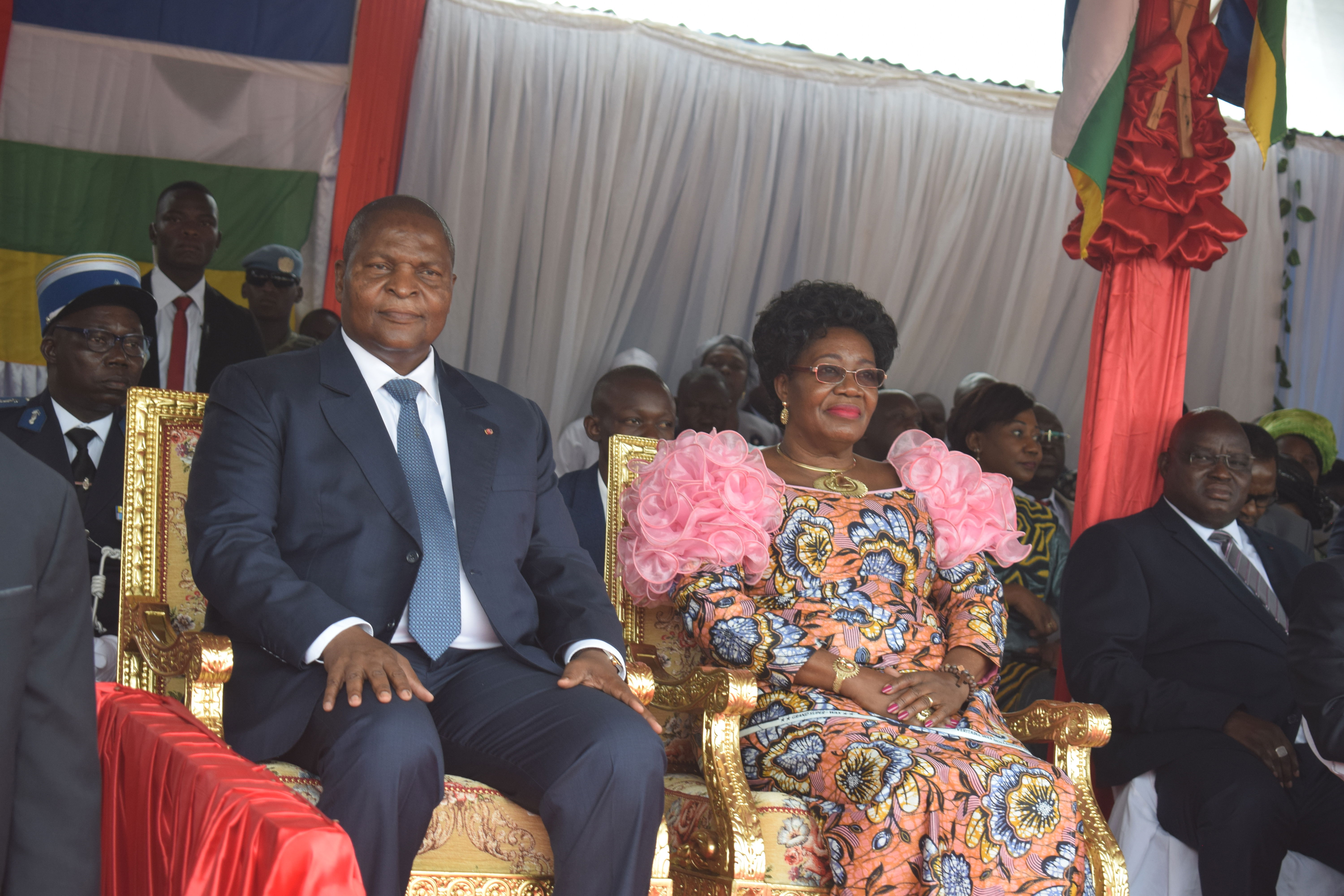 Die staatshoof en die presidentsvrou