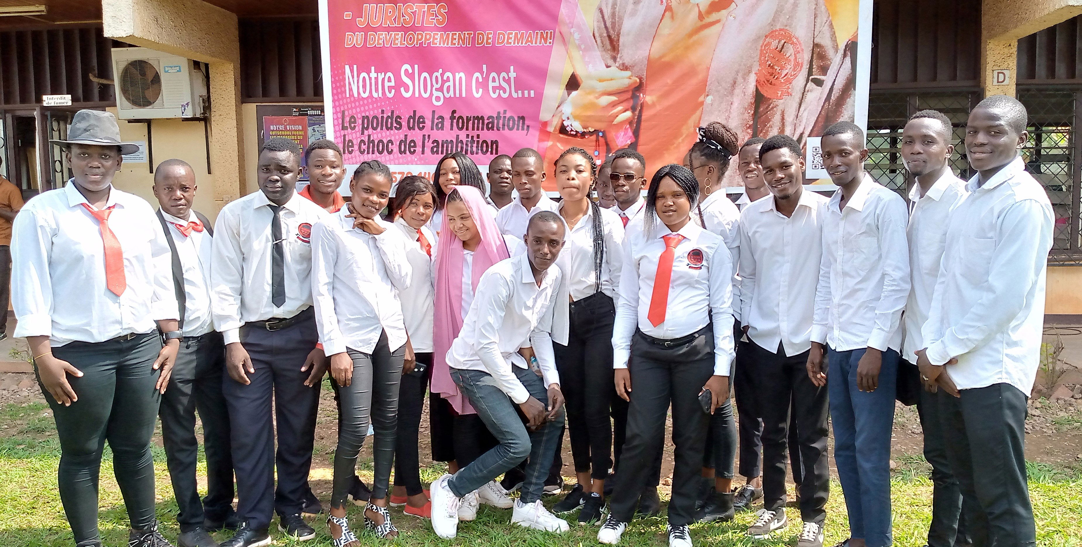 Gesinsfoto in Lisensie 1 Groep 5