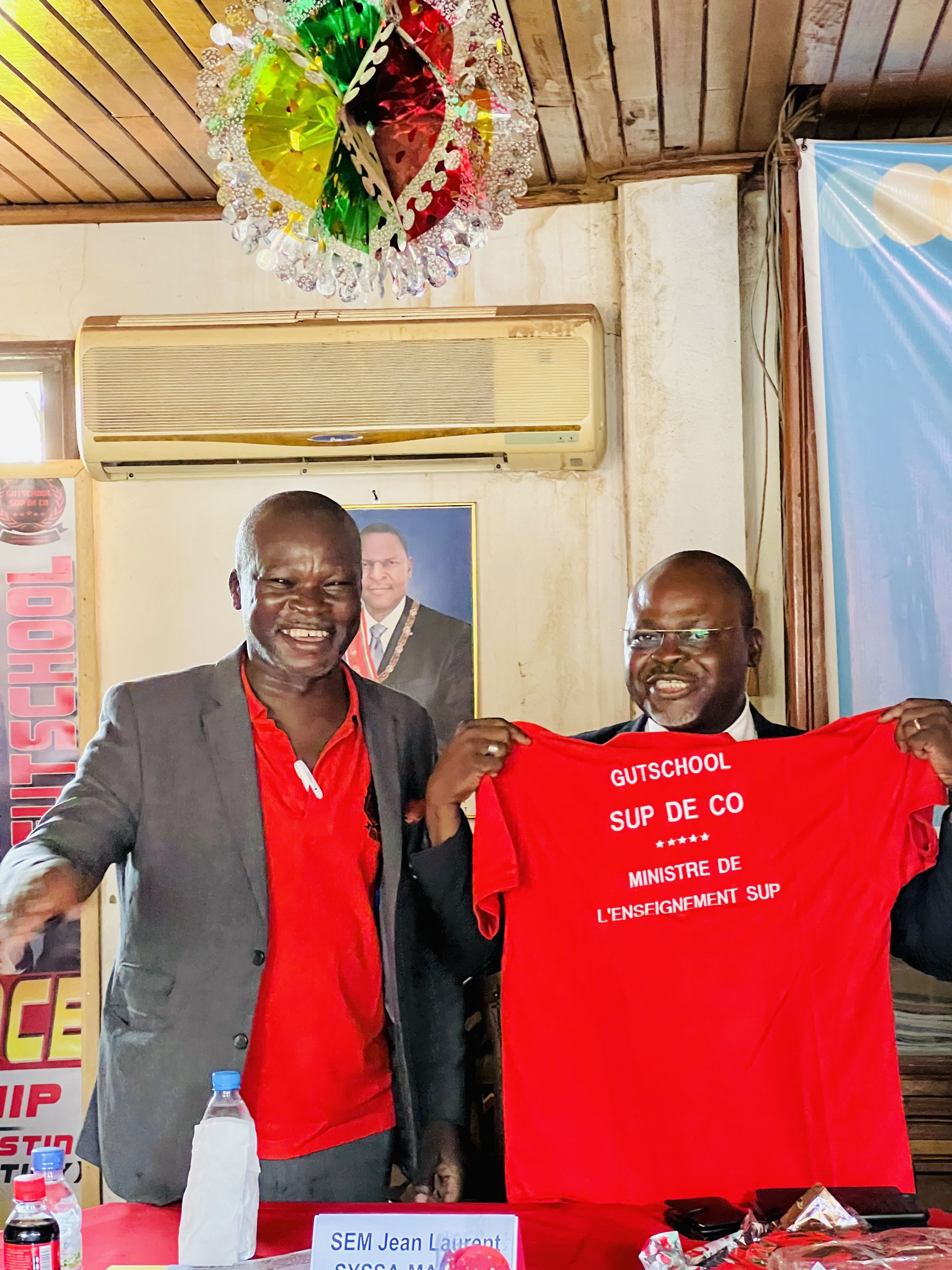 Prof. Henri KOULAYOM en HY Prof. Jean-Laurent SYSSA-MAGALE