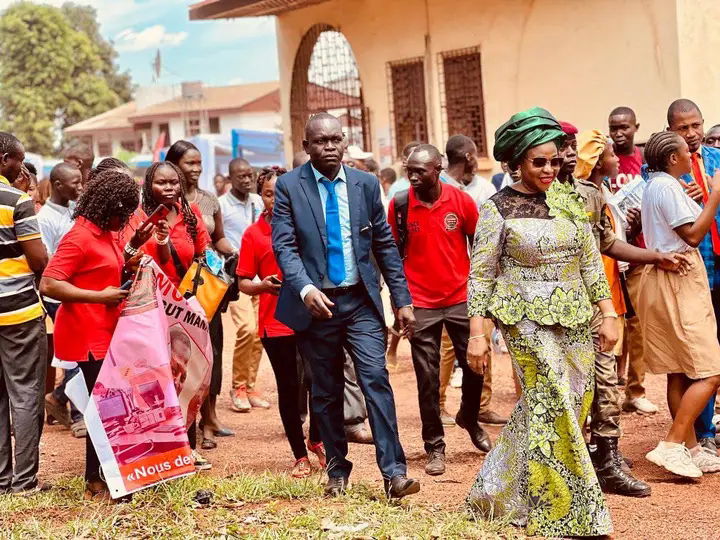 HY Mev Annie Michelle MOUANGA gebore GAMBOR