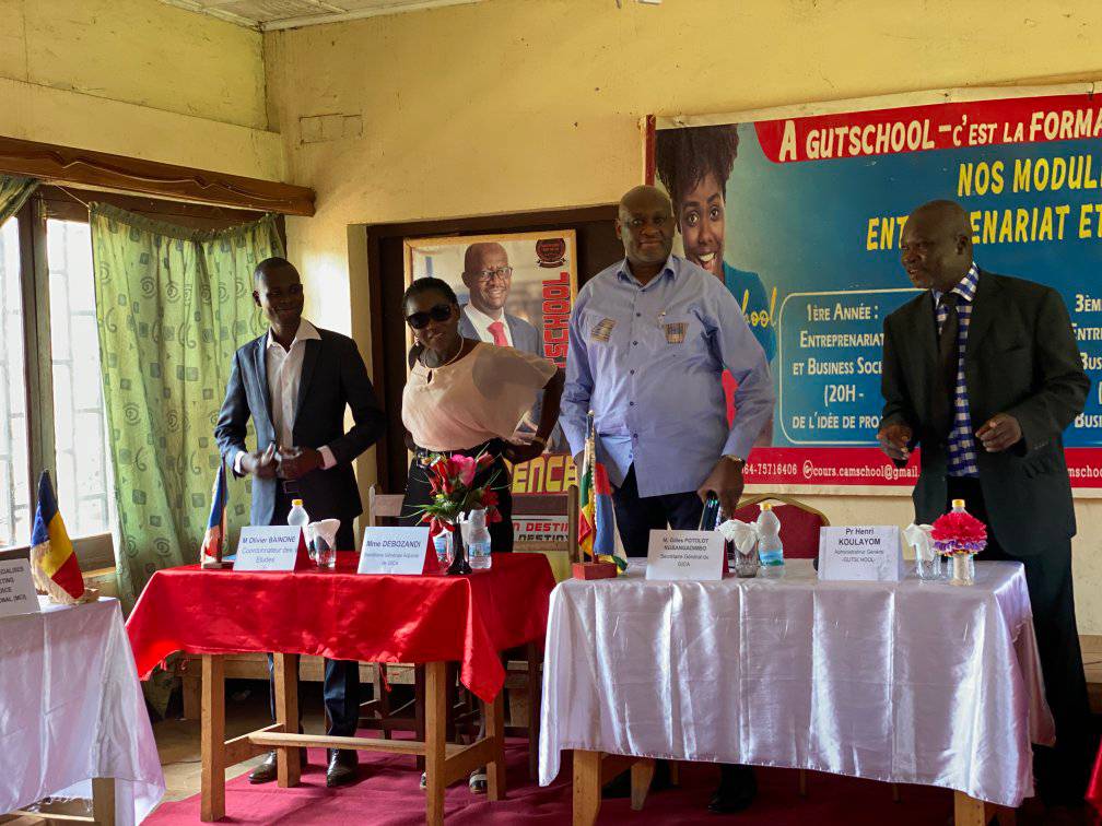 Gutschool wat in #internshipmonth is, wil munt slaan uit al die nodige middele om soveel moontlik #internskappe vir sy studente te vind (8 Junie 2023)