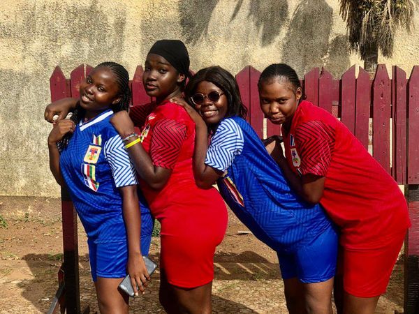 Die wedstryd word vooraf gewen, gaan in vrede wilde diere