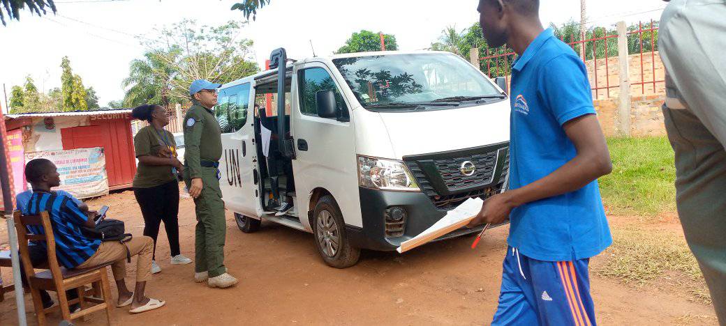Besoek MUNISCA vir 'n opvoedkundige praatjie oor hierdie kwessie vir studente van die genoemde Instituut.