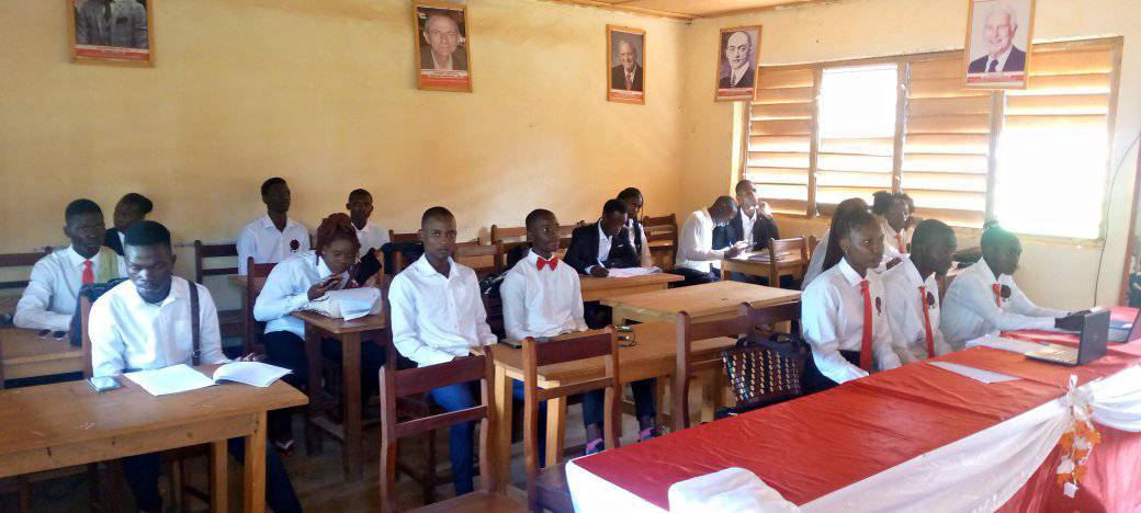 Verdediging van Tutored Projects (PT) vir voorgraadse studente in bestuurswetenskap by GUTSCHOOL (20 April 2024)