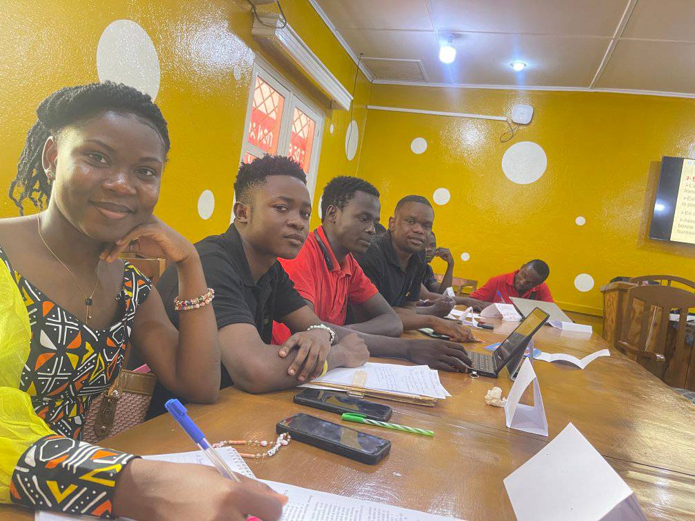 Werk Soek Tegnieke Opleiding Werkswinkel