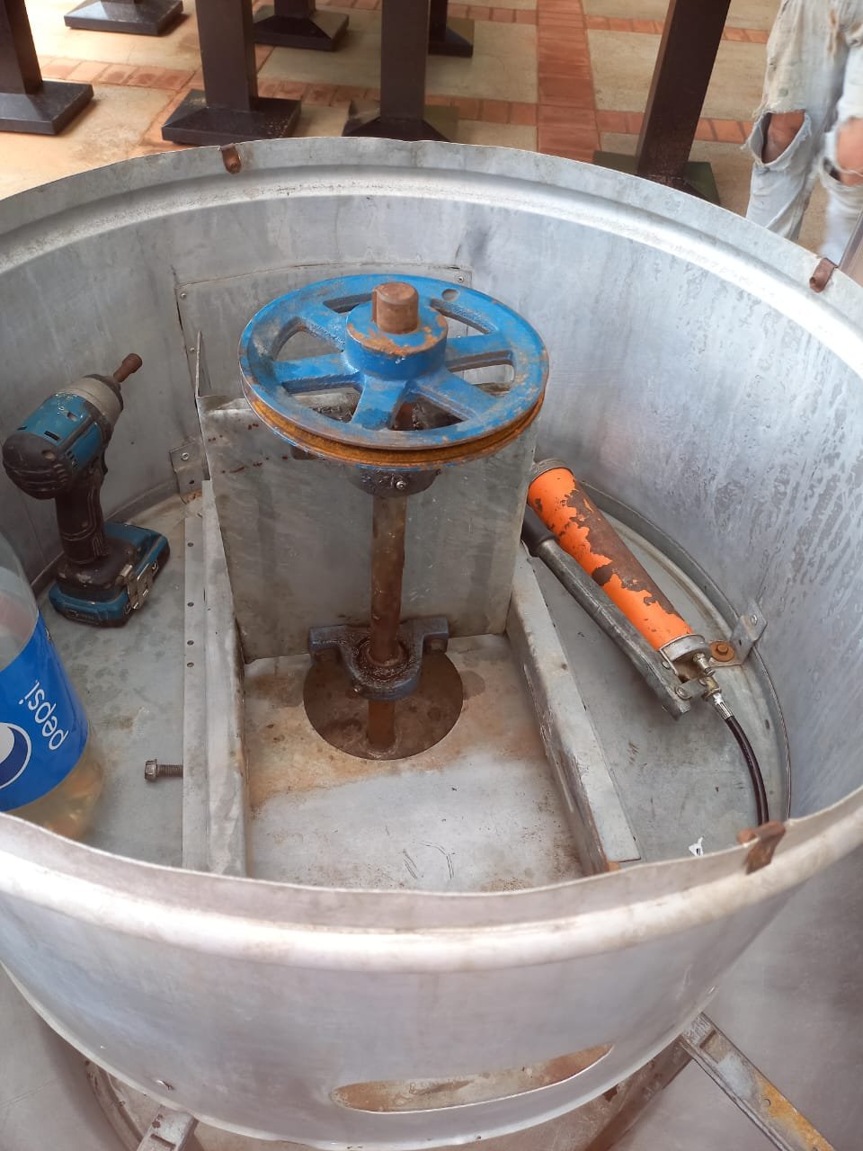 limpieza y mantenimiento de extractores axiales y centrifugos