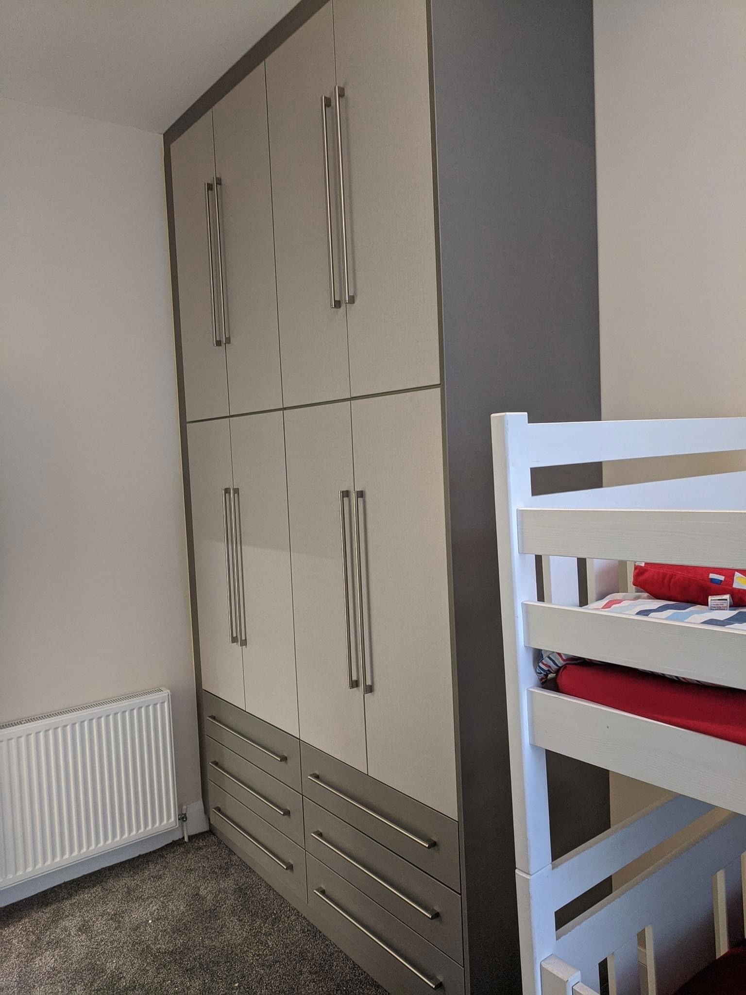 Fitted Wardrobes/Bookcases/Cupboards walkersinteriors