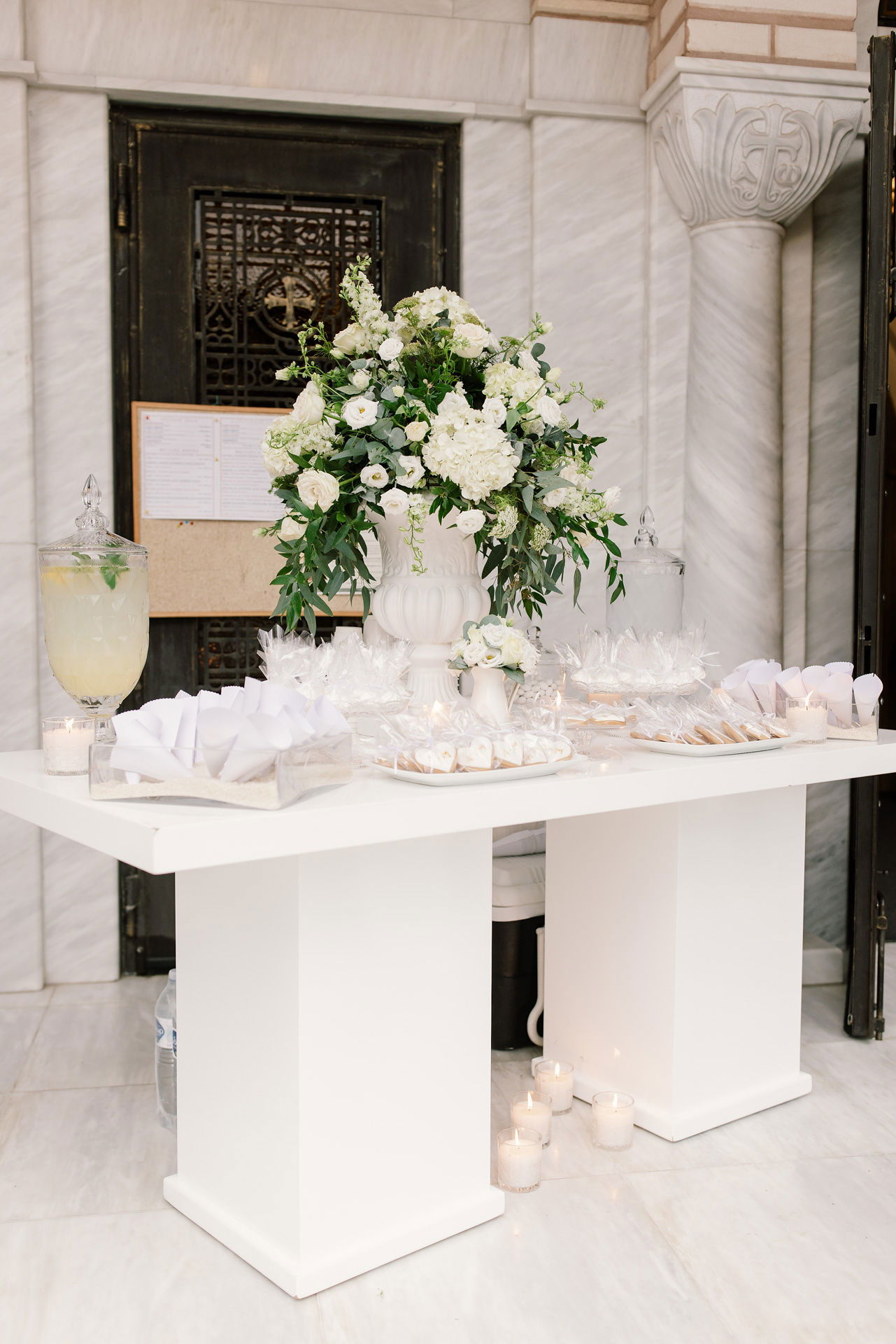 Maria & Alex - Elegant White Rose Affair