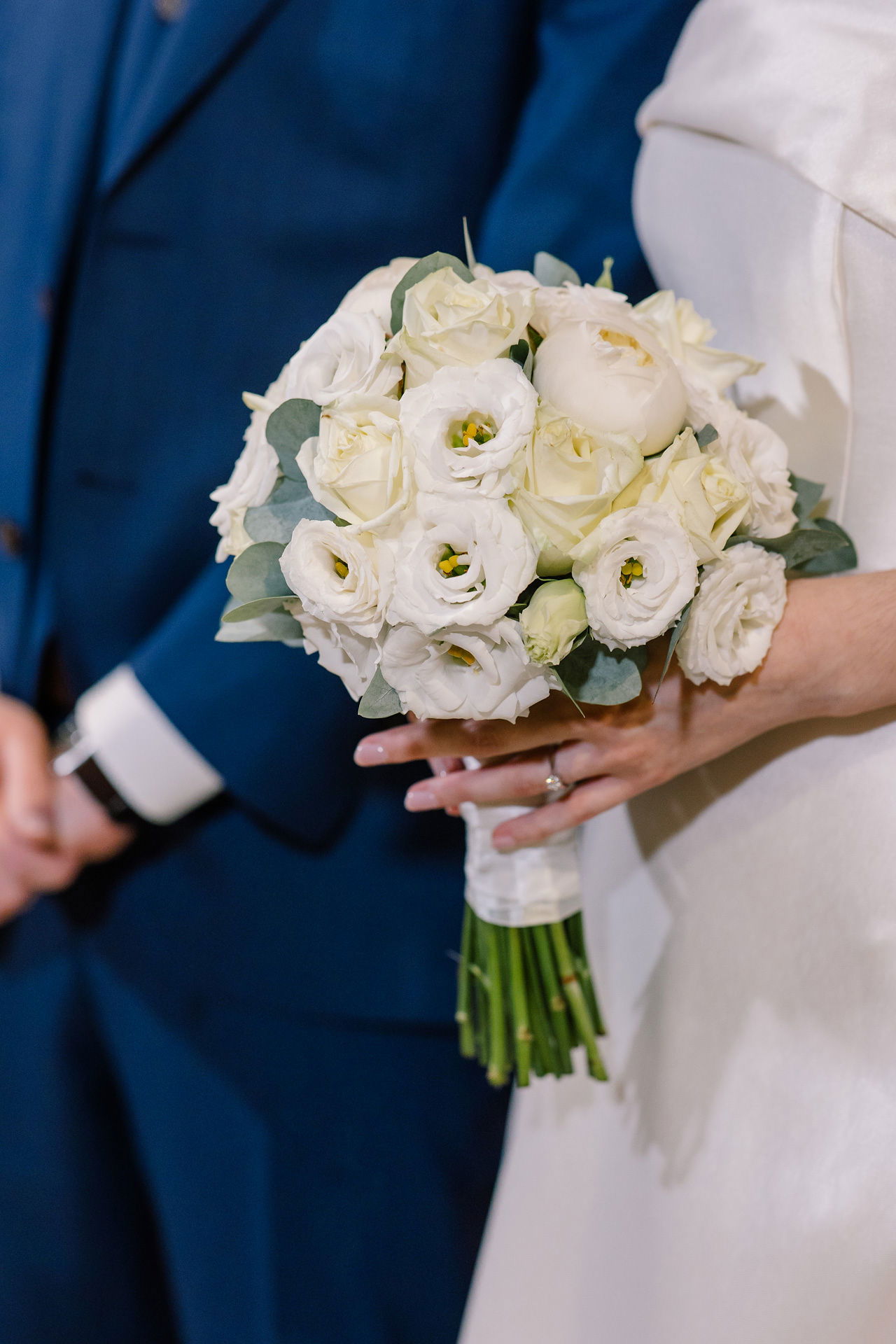 Maria & Alex - Elegant White Rose Affair