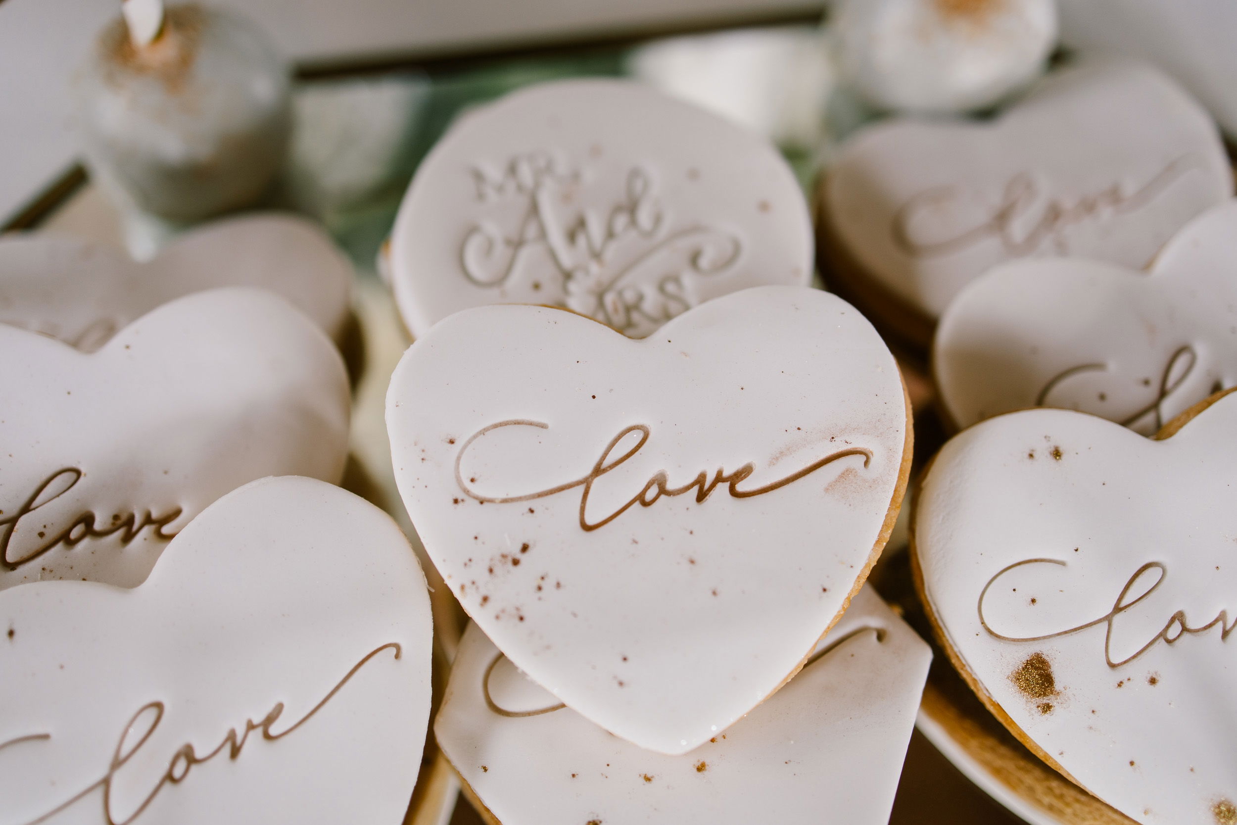 Giorgos & Marta - A Minimalist Love Story