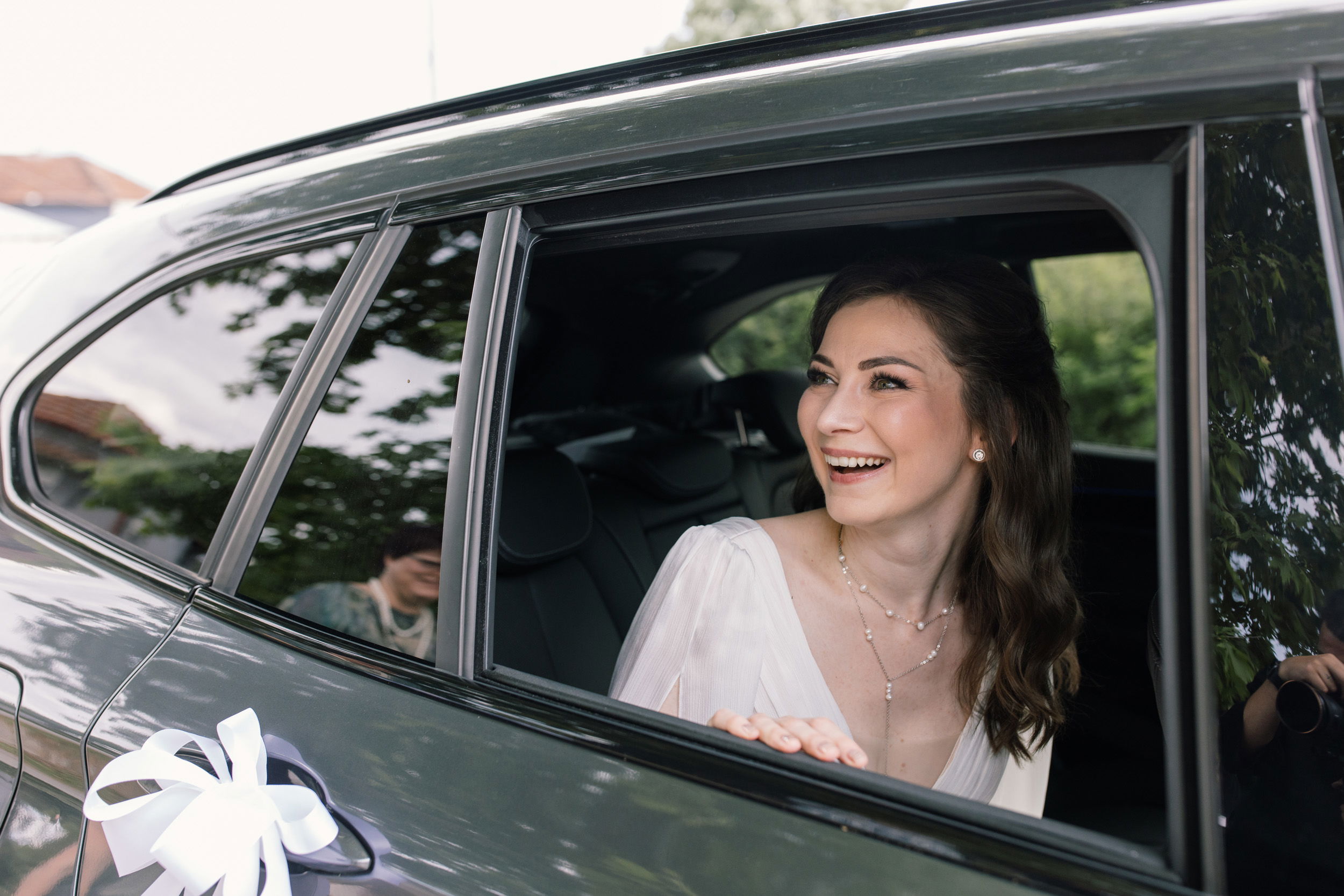 Giorgos & Marta - A Minimalist Love Story