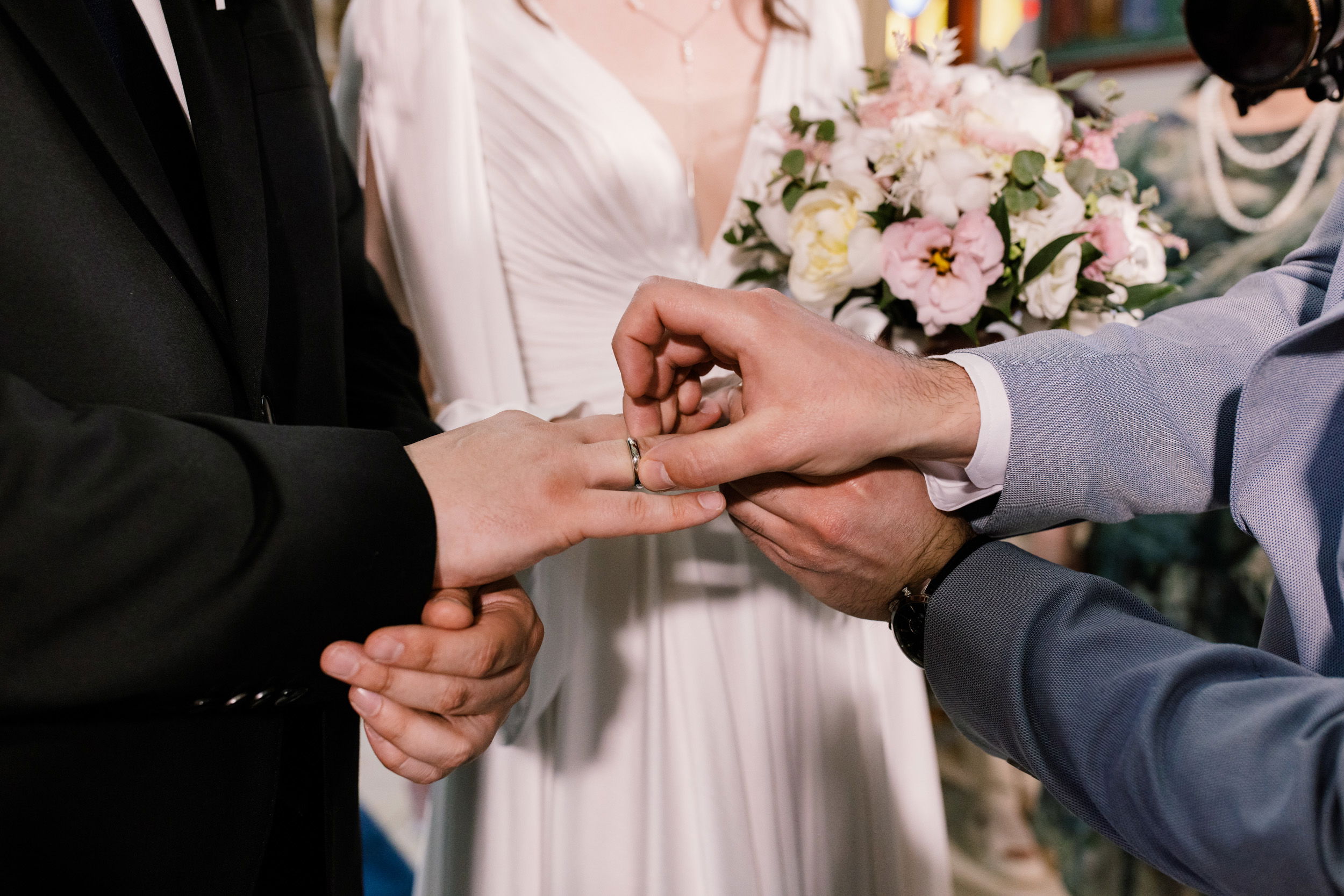 Giorgos & Marta - A Minimalist Love Story