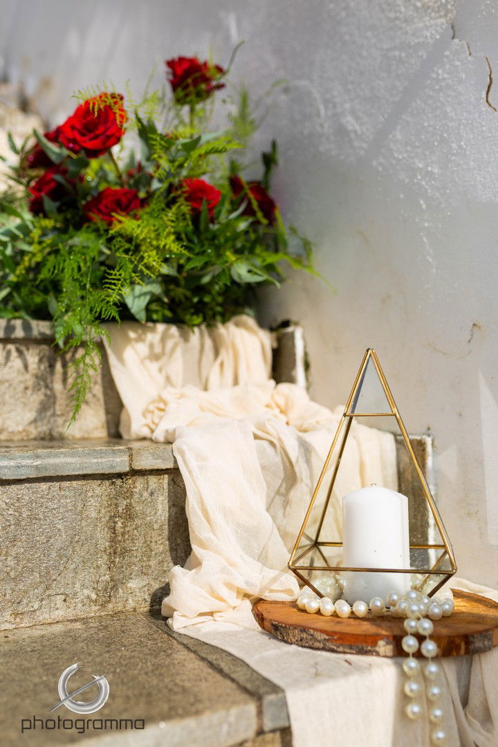 Giannis & ALiki - Red Roses