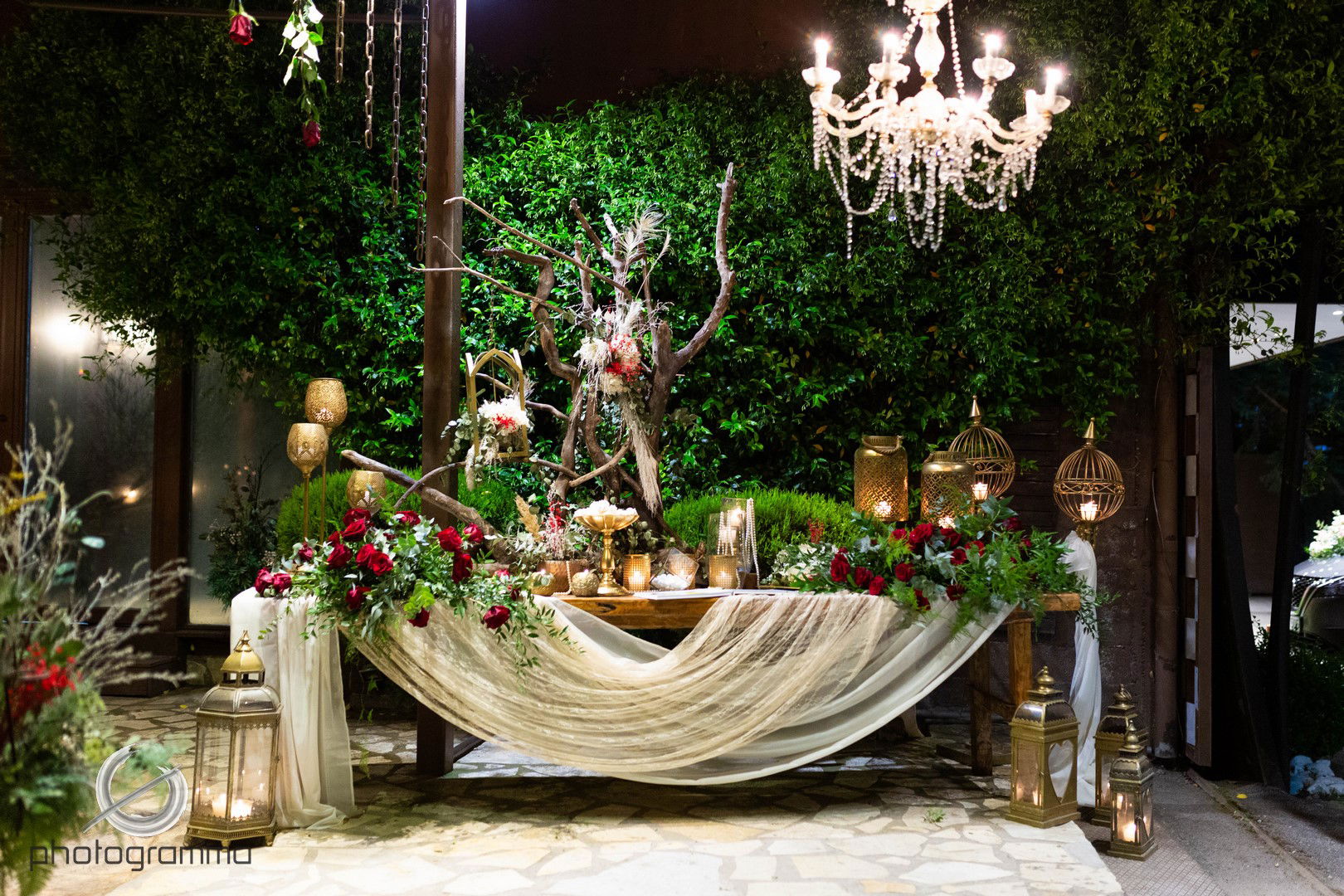 Giannis & ALiki - Red Roses