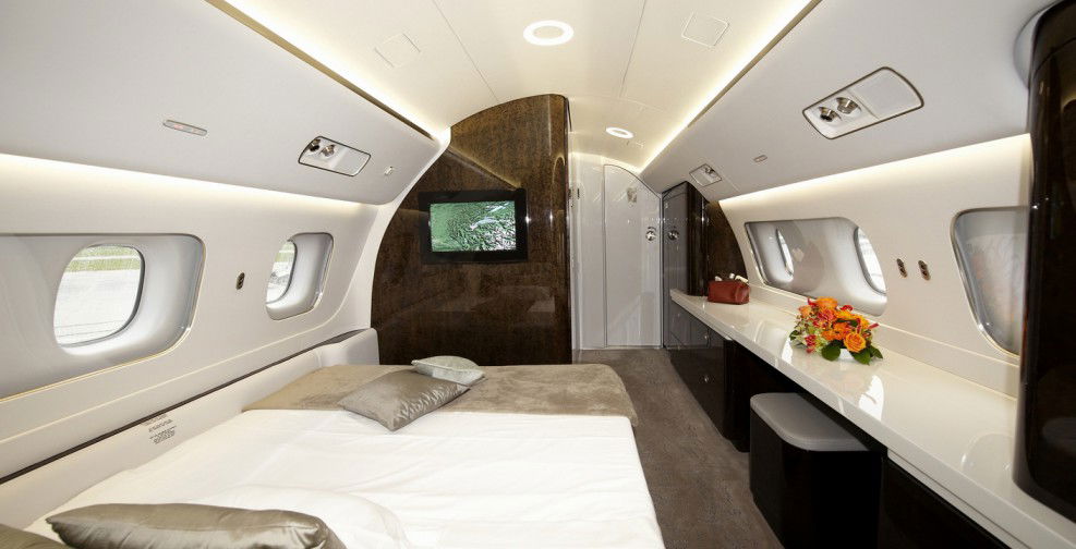 472 عقدة سرعة الرحلة 4600 نانومتر المدى الأقصى 19 السعة القصوى 443 متر مكعب الحد الأقصى للأمتعة