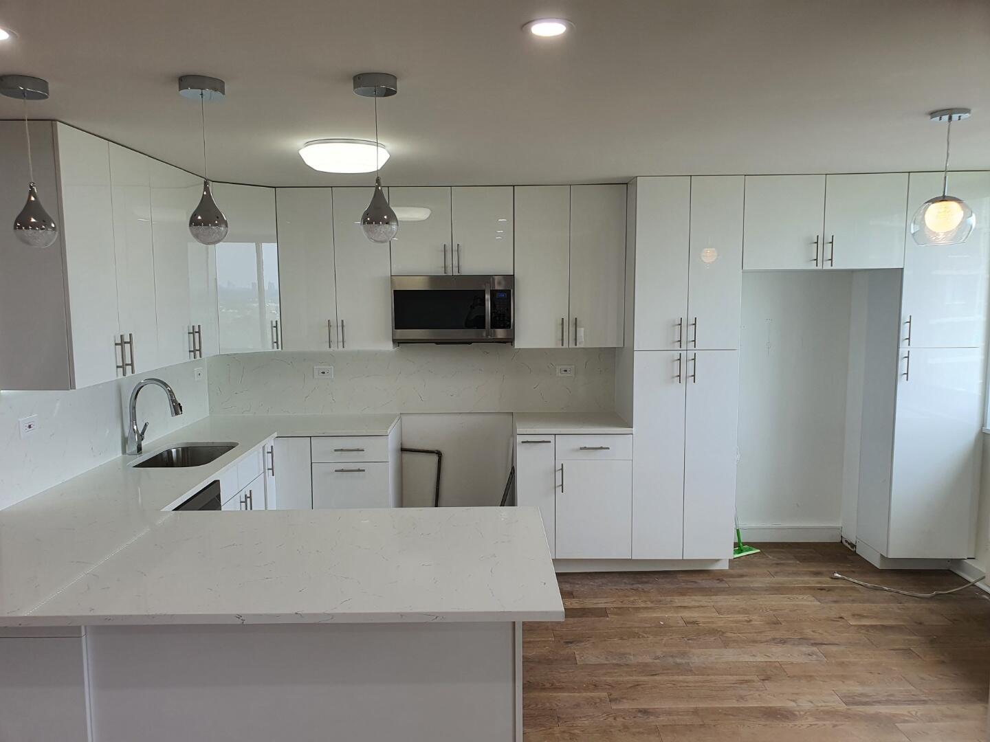 주방, 욕실 및 전문 사무실