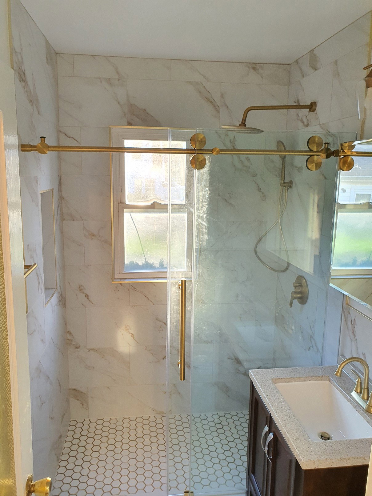 주방, 욕실 및 전문 사무실