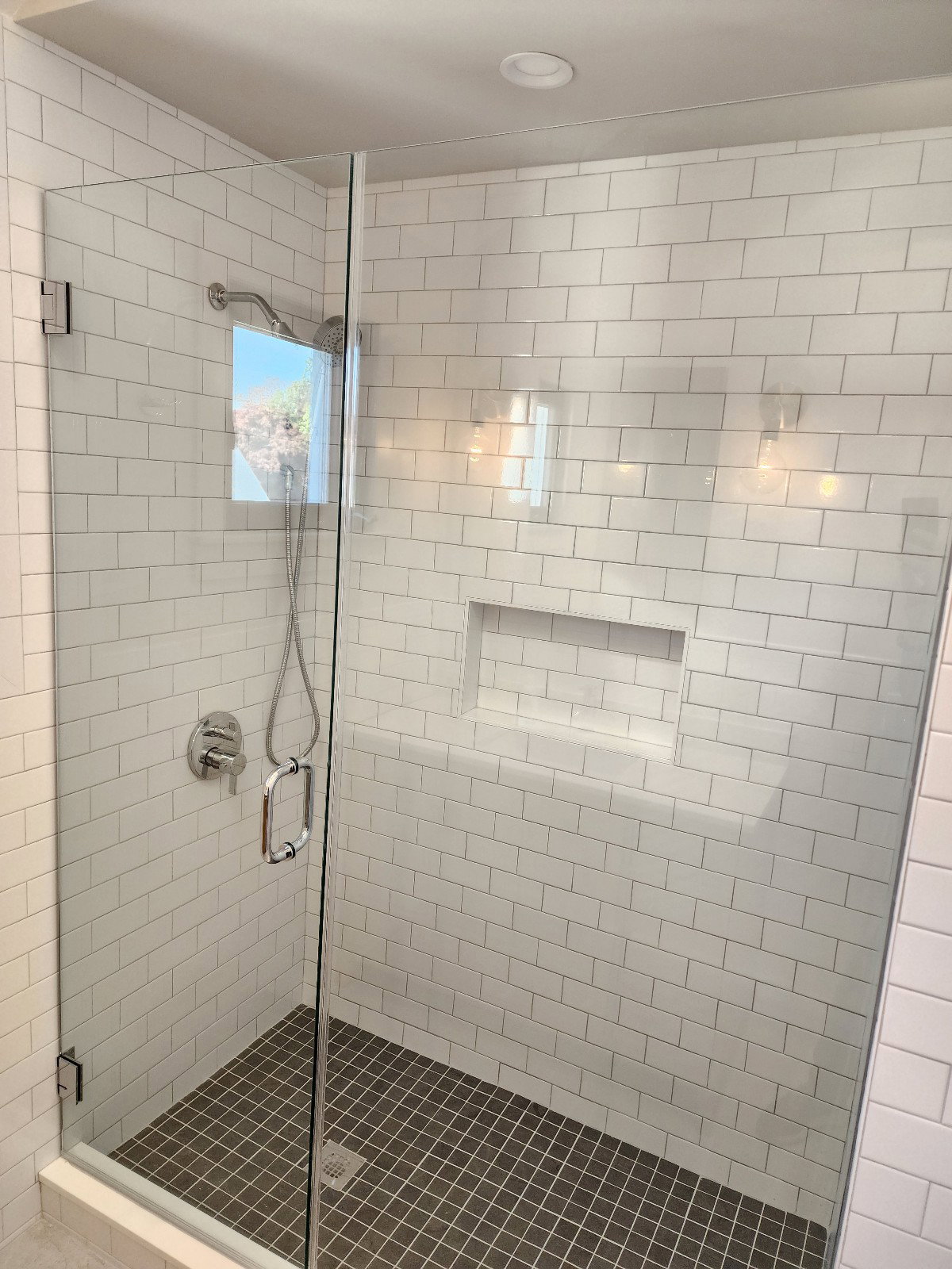 주방, 욕실 및 전문 사무실