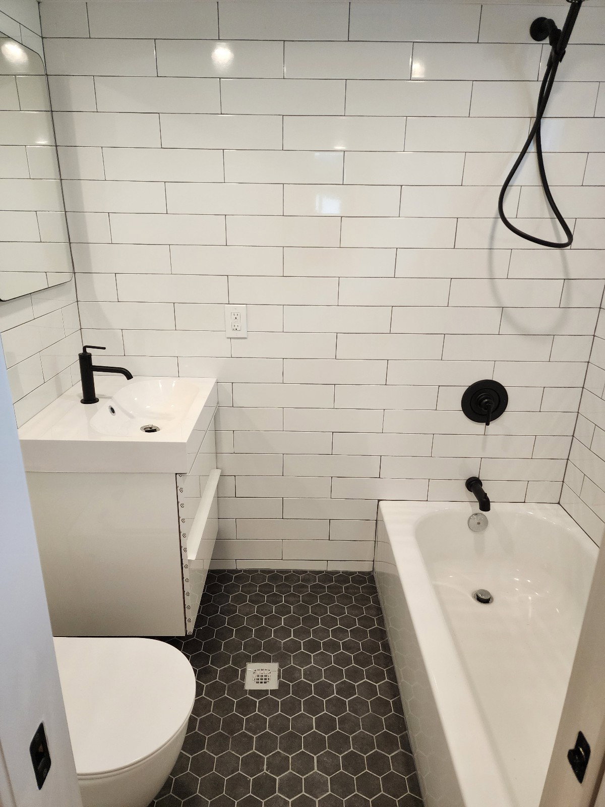 주방, 욕실 및 전문 사무실