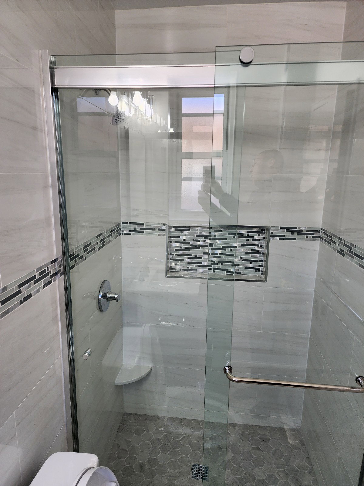 주방, 욕실 및 전문 사무실