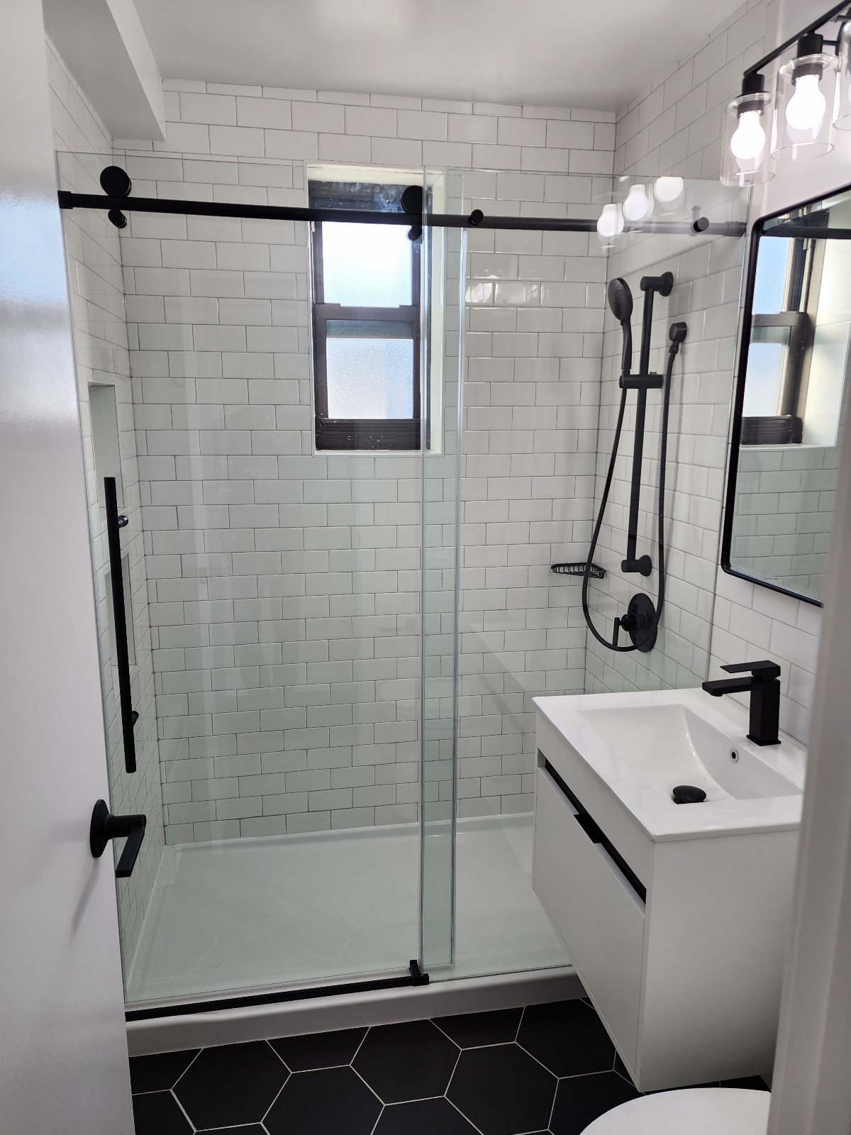 주방, 욕실 및 전문 사무실