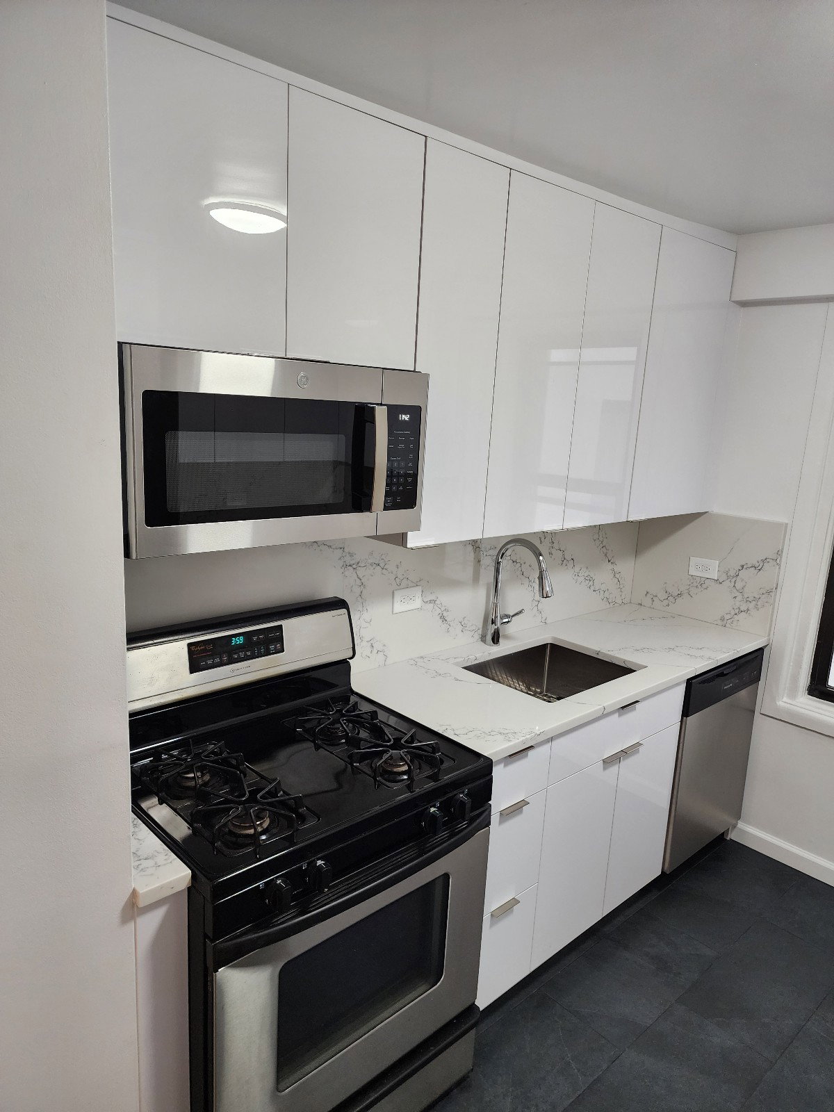 주방, 욕실 및 전문 사무실