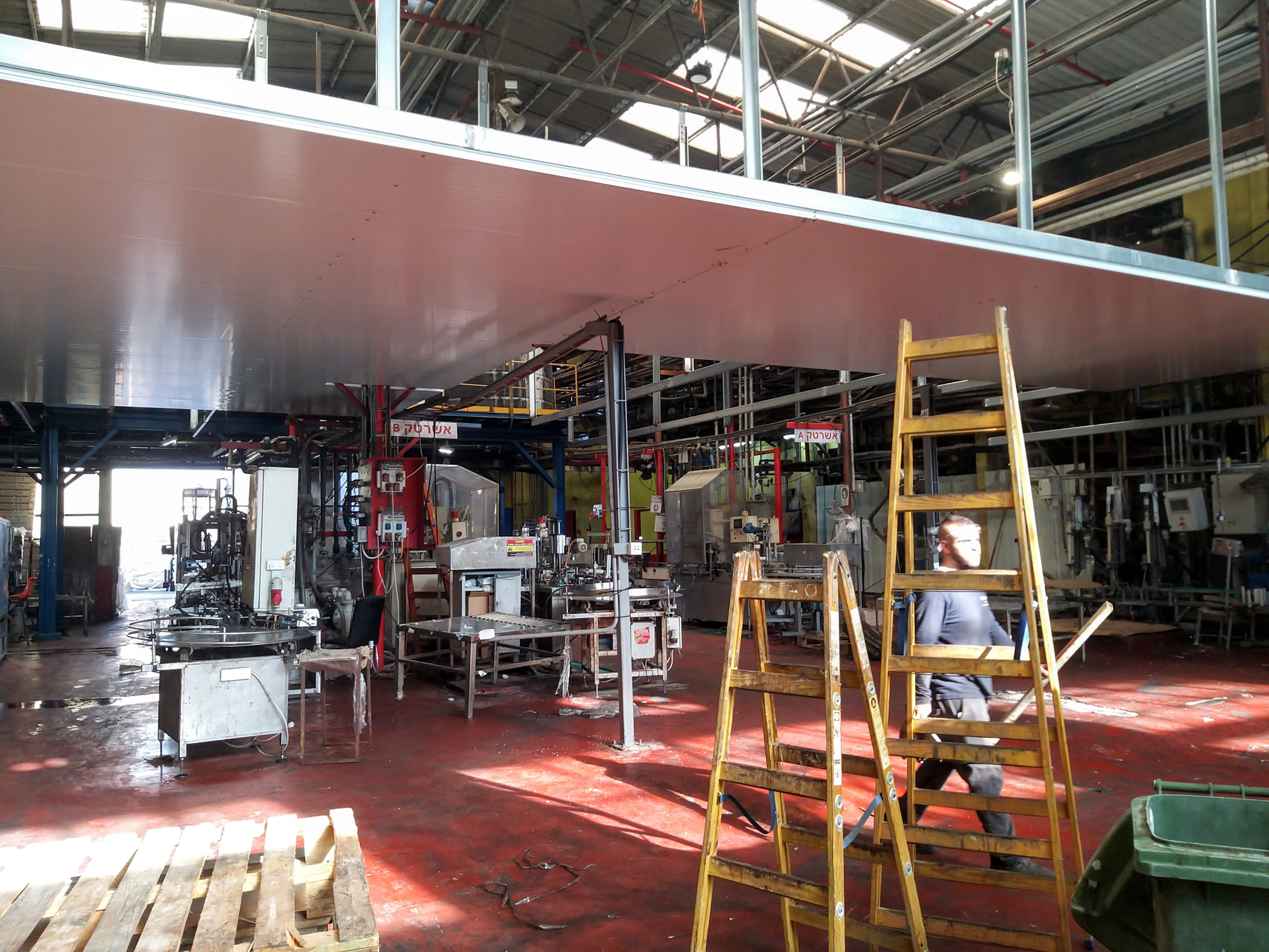 Design and installation of an insulated panel construction including the installation of insulated panel panels