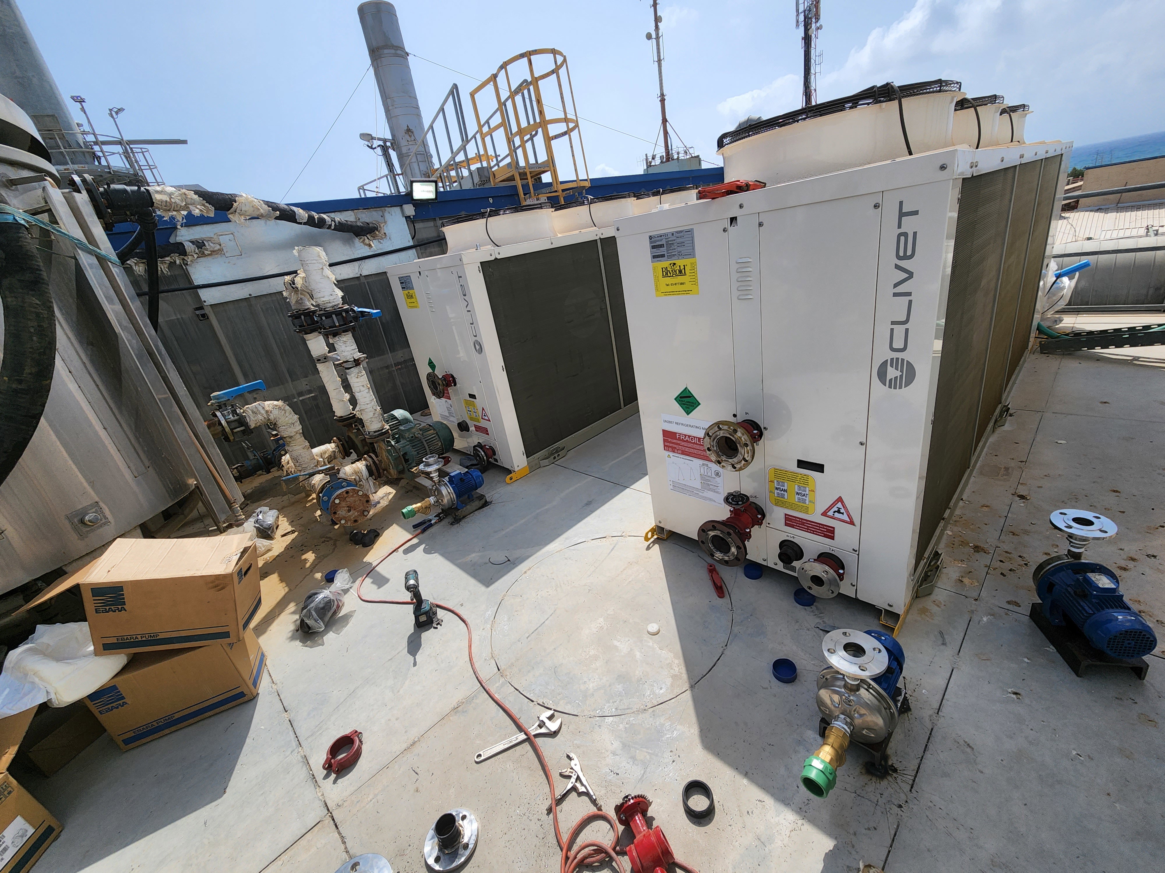 Herstellung und Installation von PPR-Rohrleitungen einschließlich Pumpen