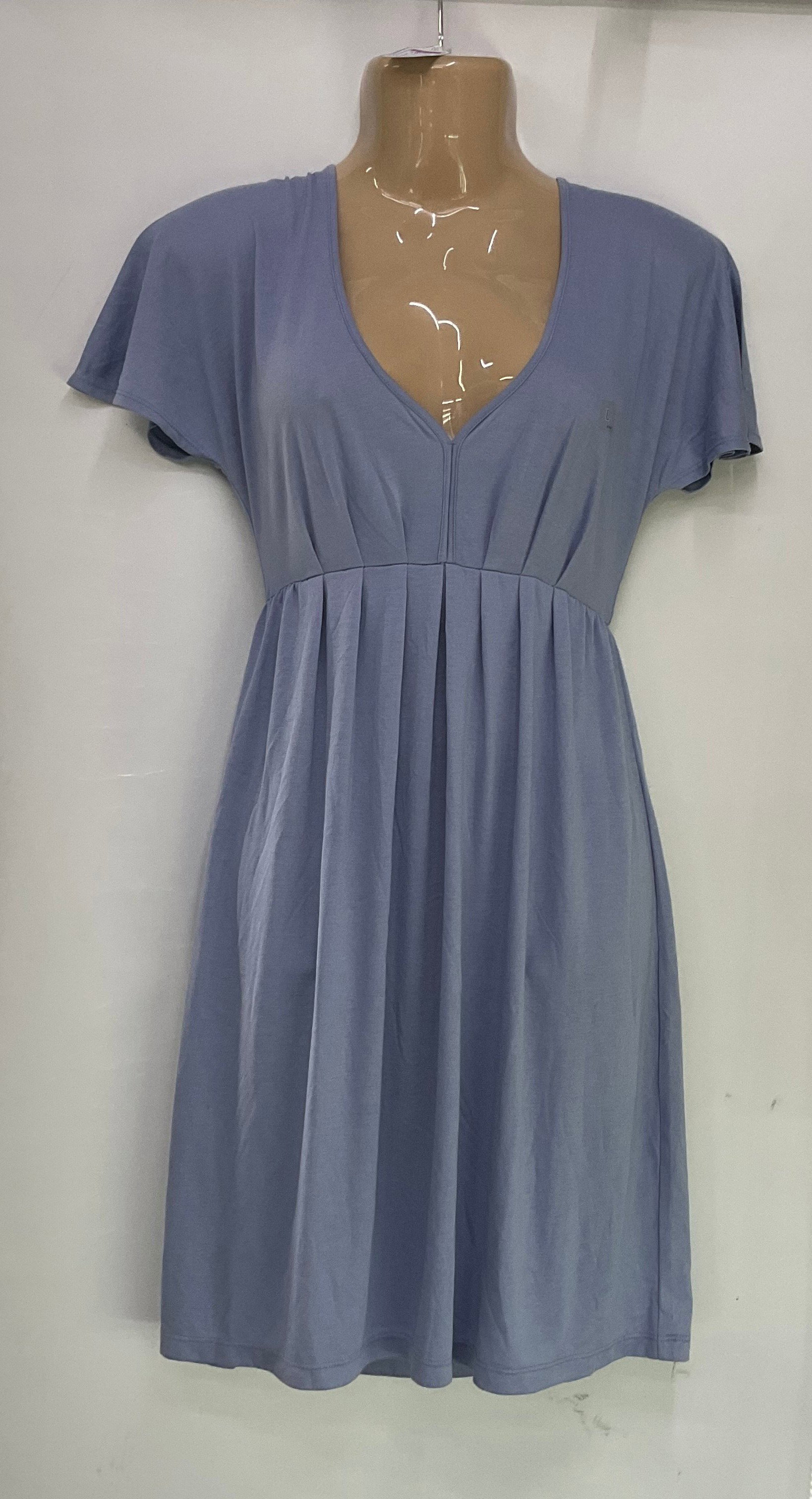 Ropa de Dama, Caballero y Niño - VILLA CREATIVA