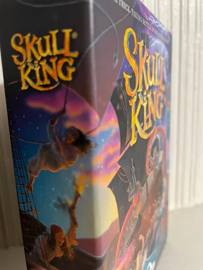 Face à face ludique : Skull king vs Cat in the box