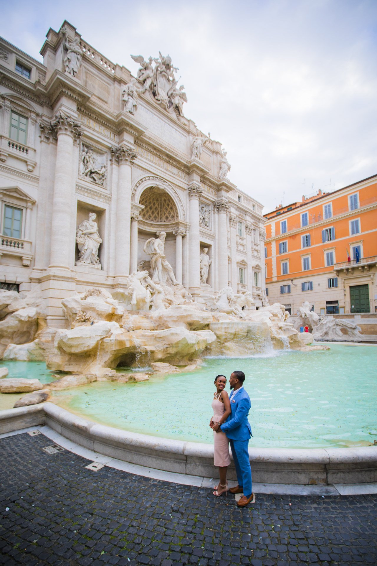 proposal photographer at trevi fountain