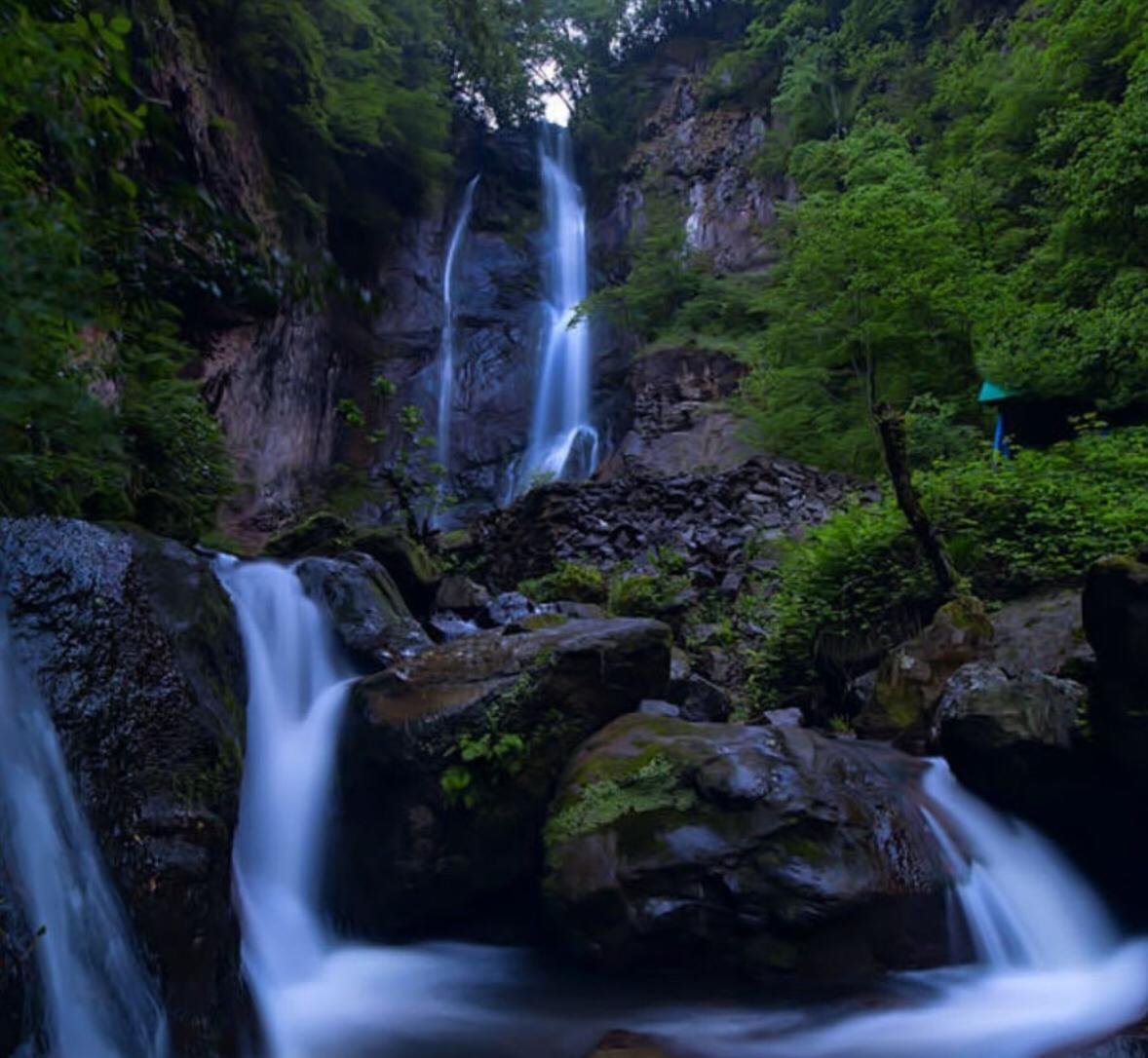 водопад мирвети грузия