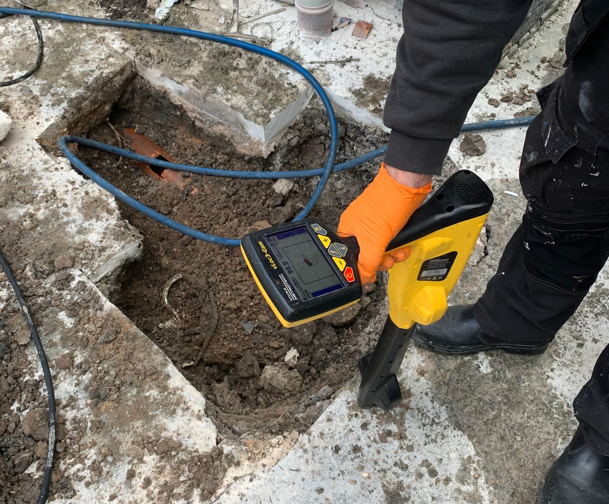 Quick Drains Manchester 24Hr Tree Roots in Drains Cutting & Removal