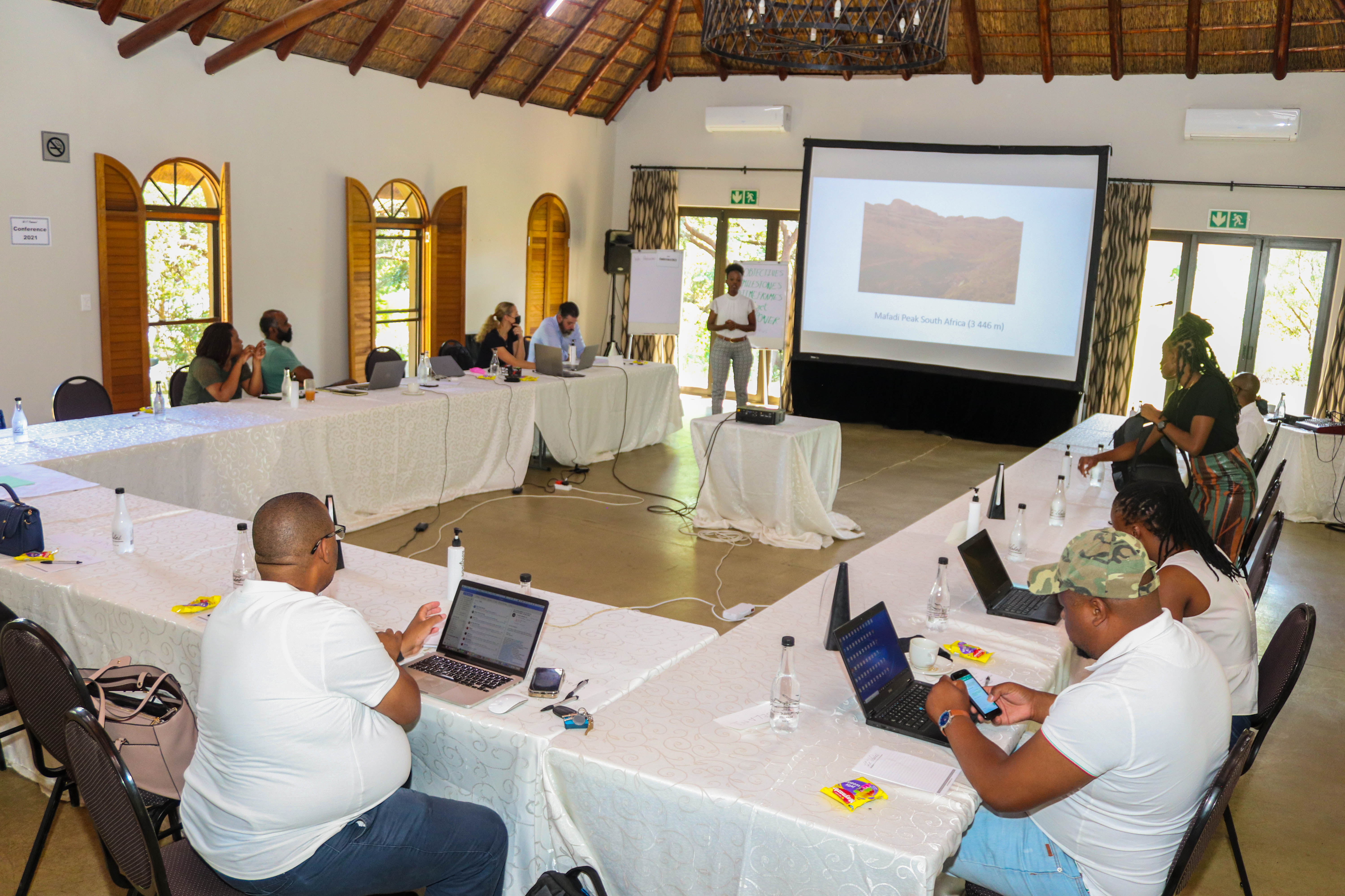 ATELIER DE STRATÉGIE D'ATTÉNUATION, DE SUIVI ET D'ÉVALUATION DFFE-GIZ ET TEAM BUILDING CSP4 ET PROJET COOPÉRATIF DFFE POUR 2022/2023