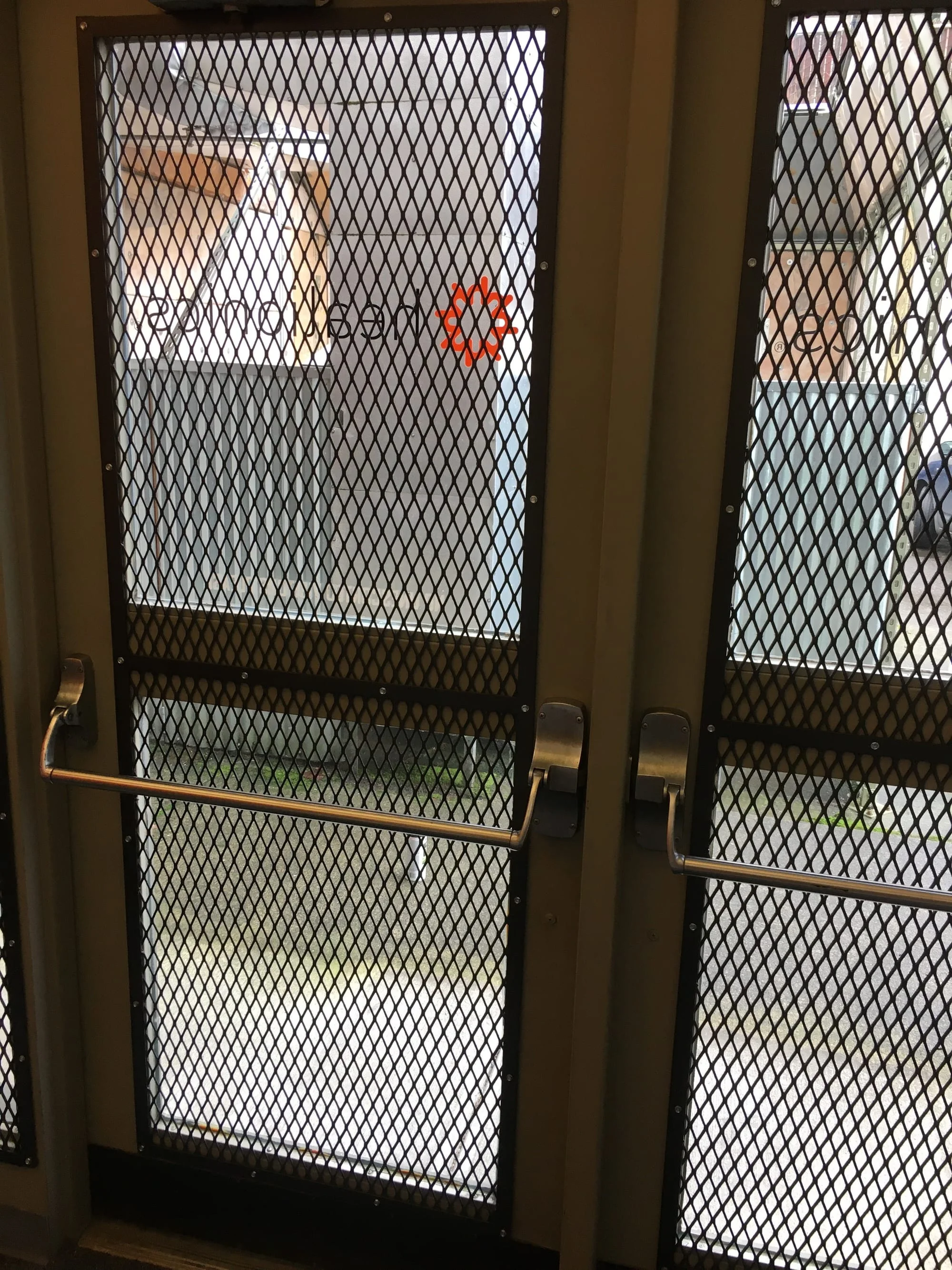 Pantallas de seguridad