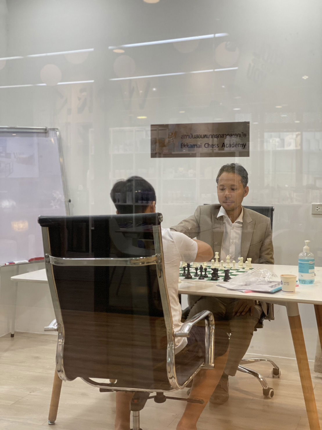 Chess Classes and free playing area