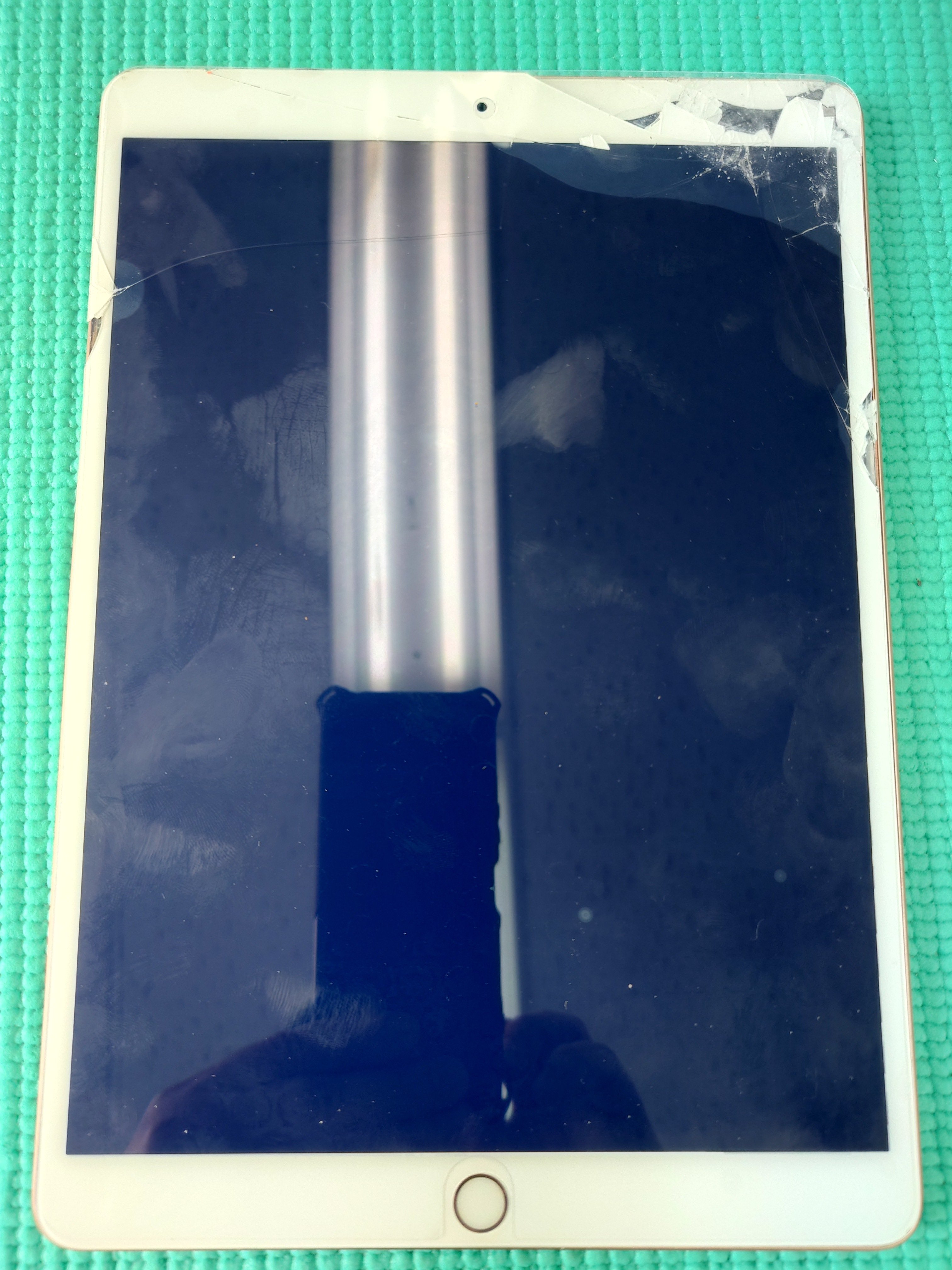 郵送修理 iPad修理 基盤修理 新宿 池袋 高田馬場 山手線