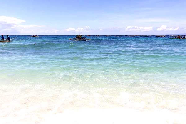 菲律宾冲浪