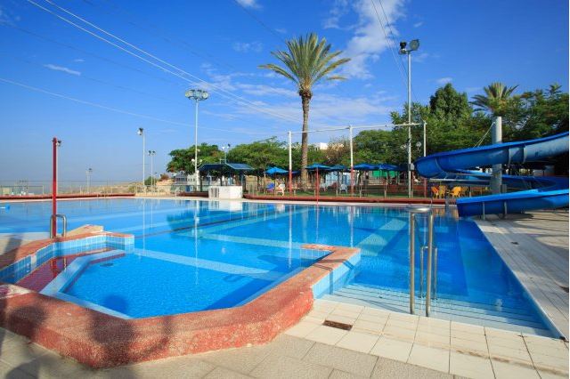 Alfi Menashe - sports and leisure center