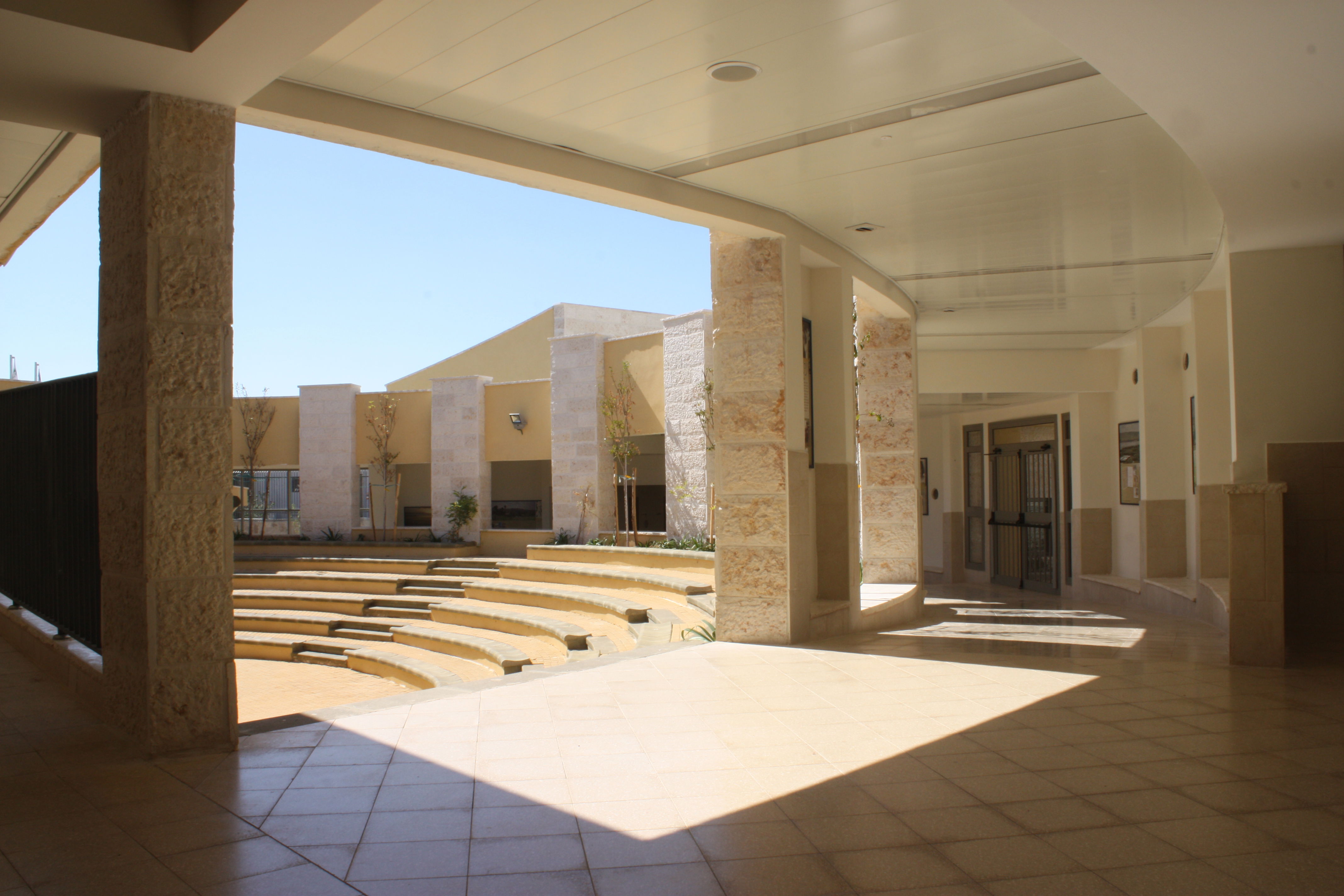 Lavona - middle school