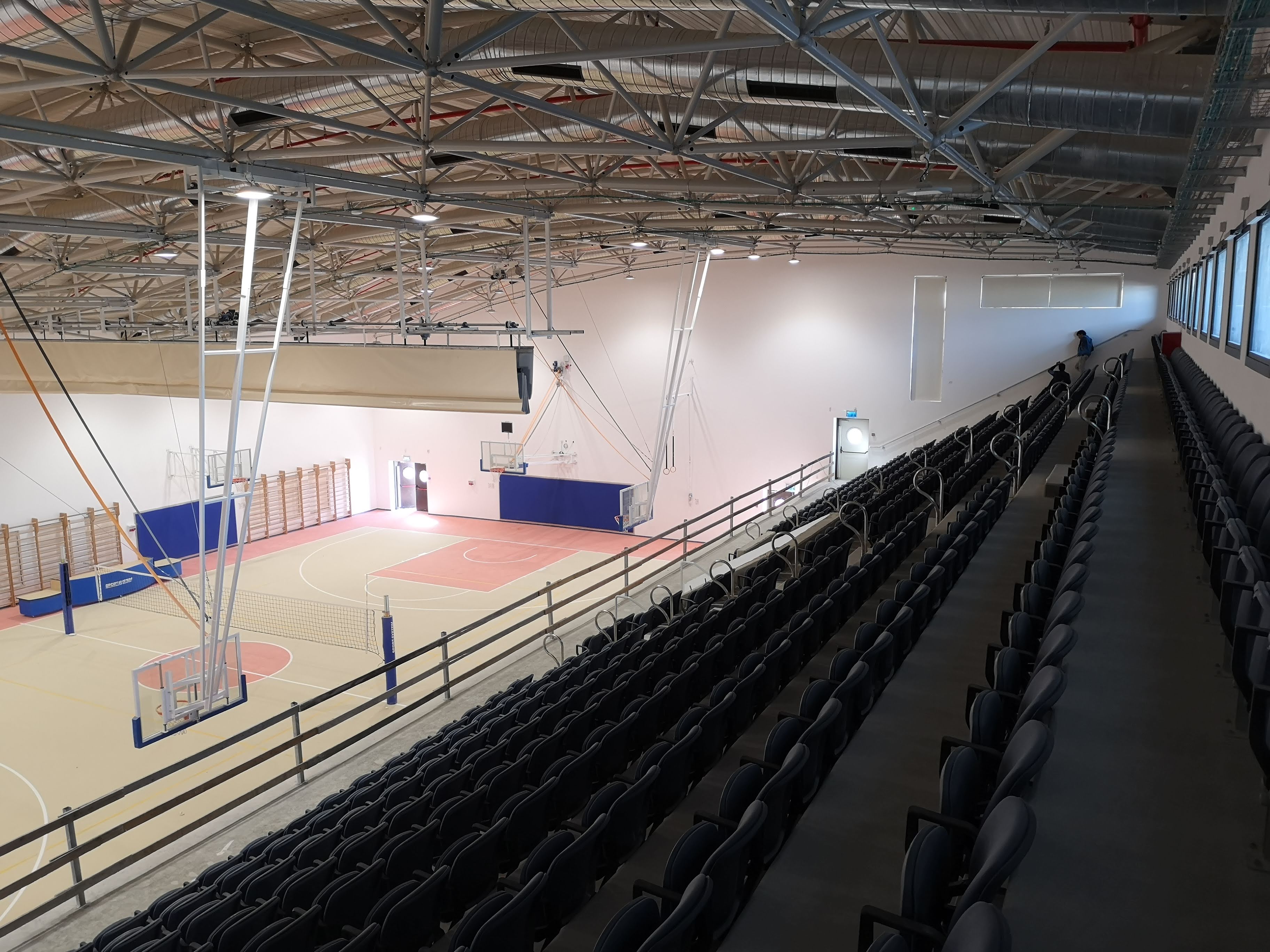 Strings - sports and culture hall